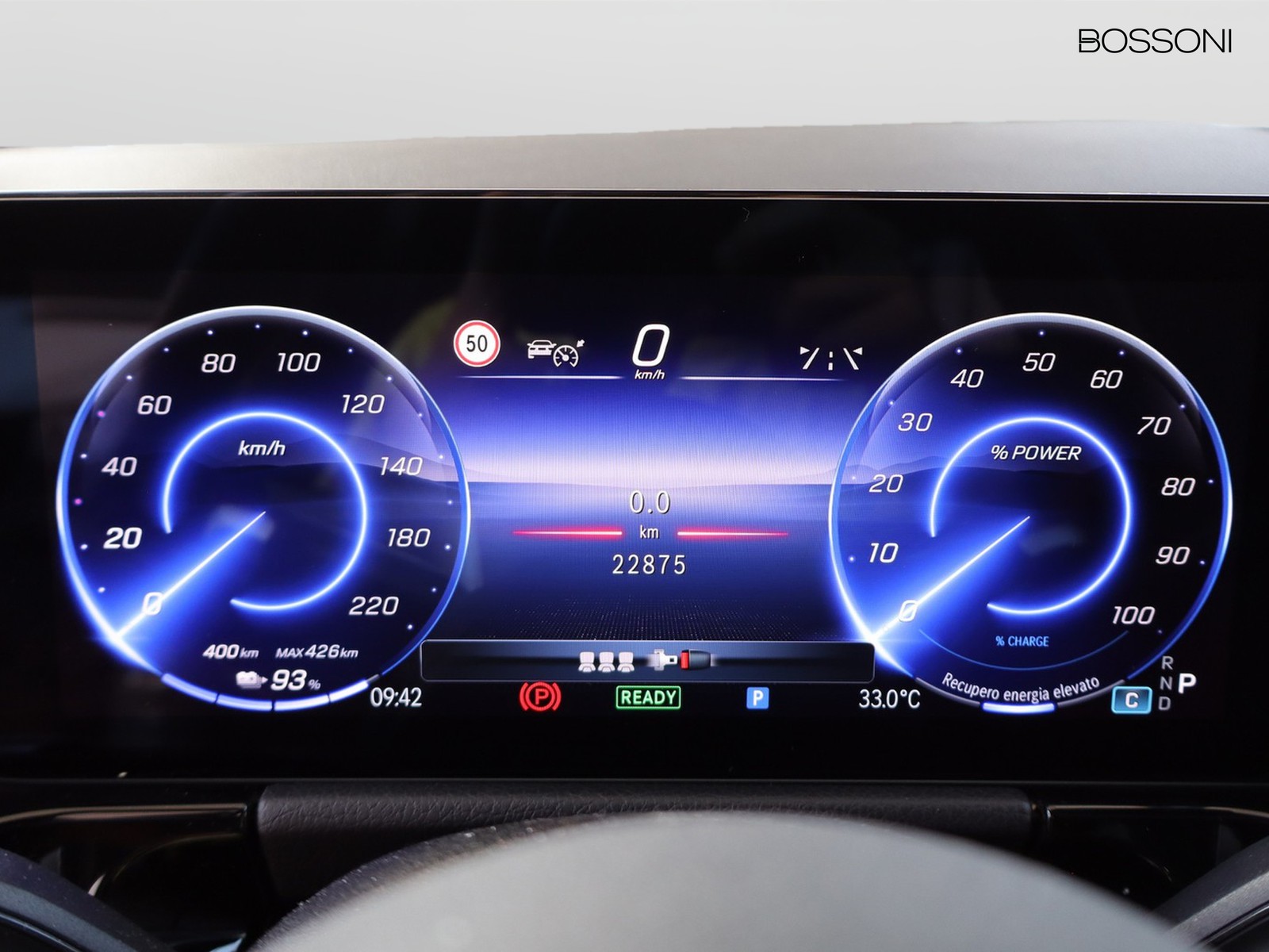 9 - Mercedes EQA 300 amg line advanced plus 4matic