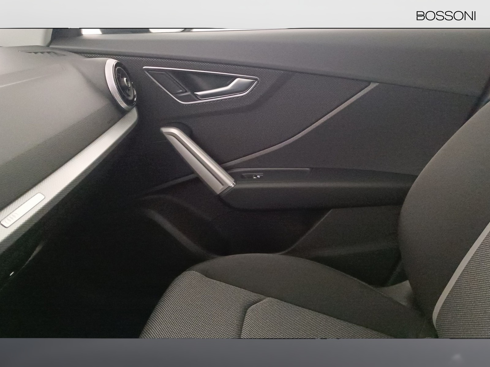 10 - Audi Q2 35 1.5 tfsi s line edition s tronic