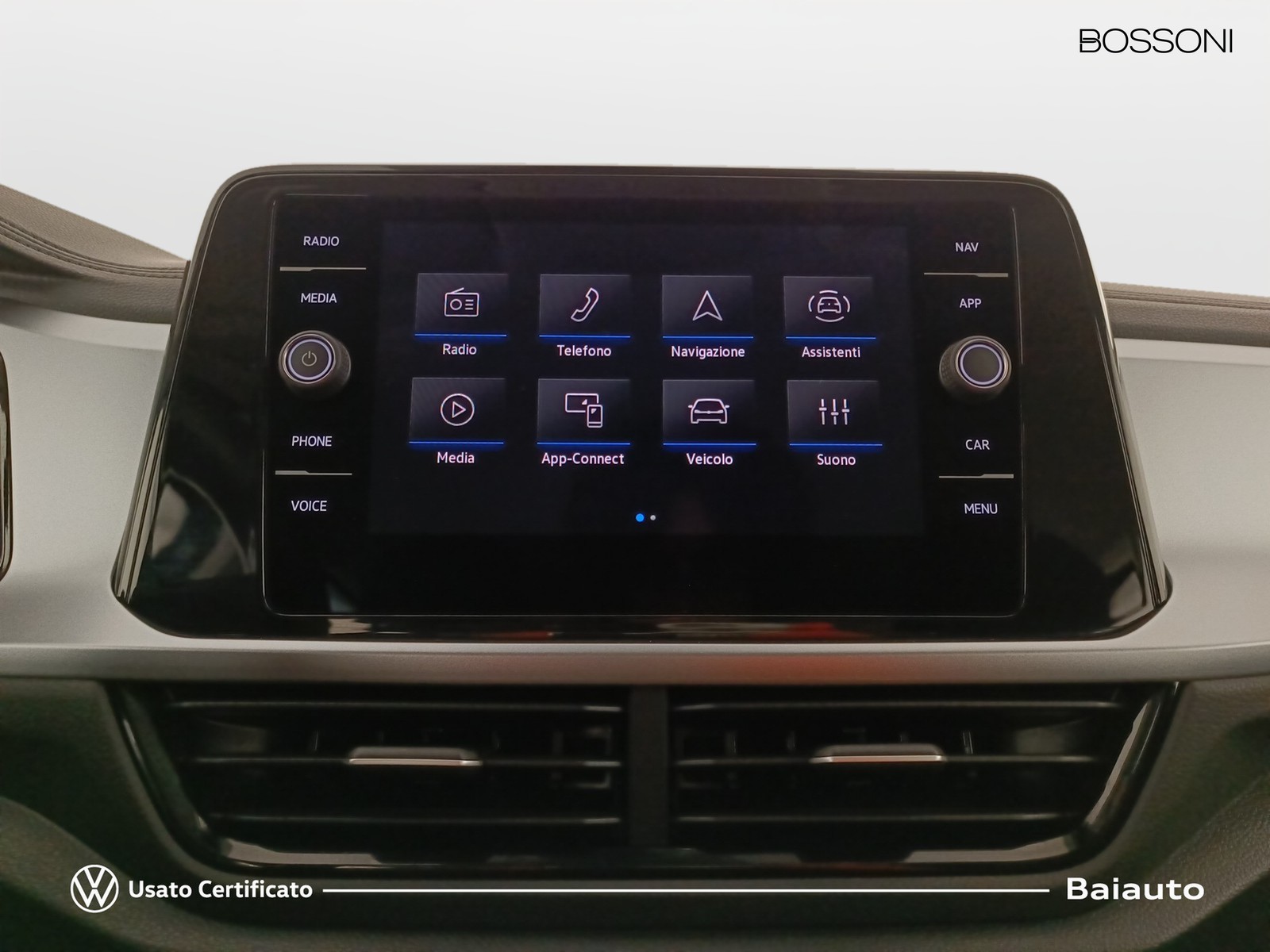 10 - Volkswagen T-Roc 2.0 tdi scr 150cv life dsg