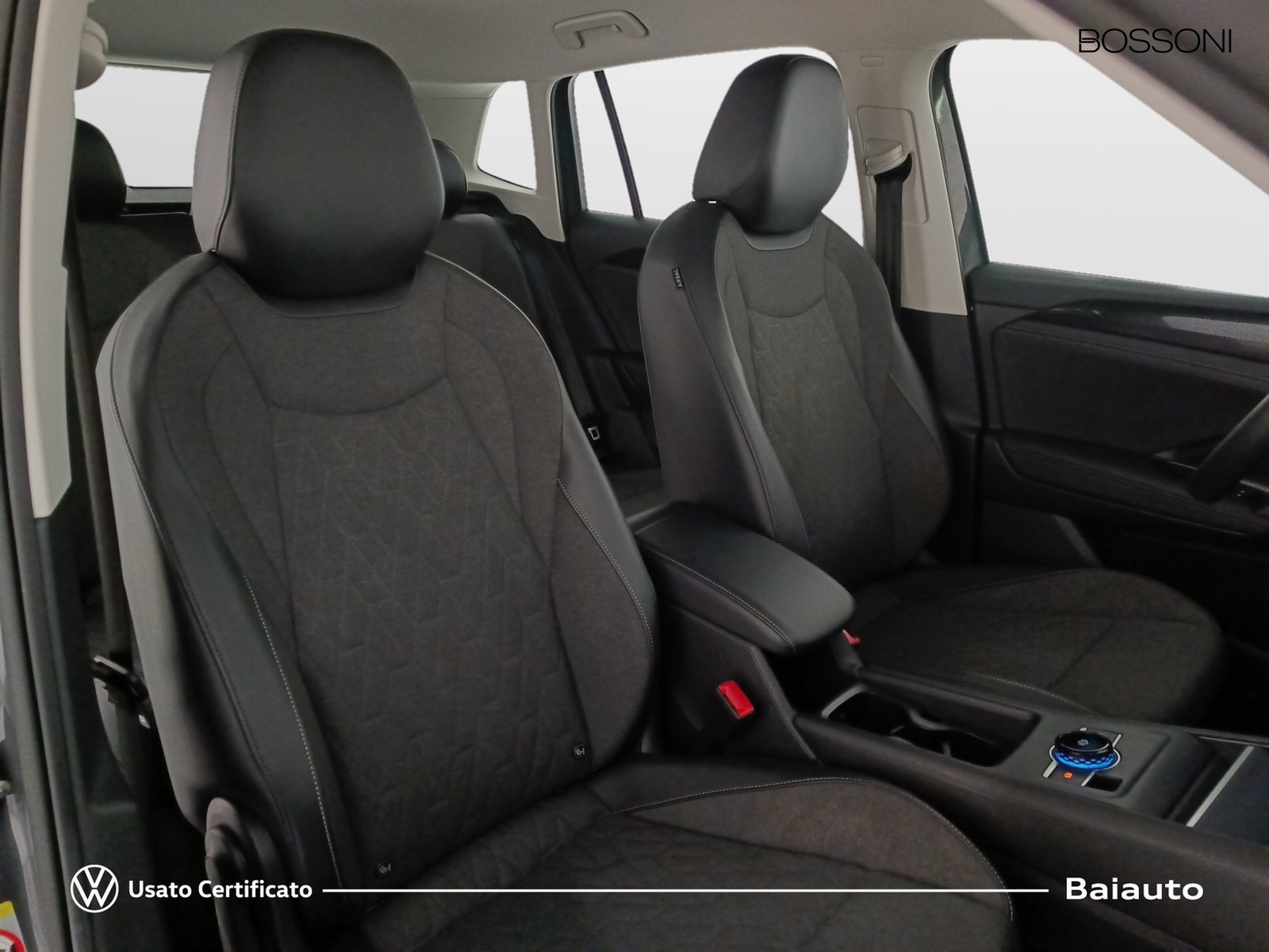 20 - Volkswagen Tiguan 2.0 tdi scr 150cv life dsg
