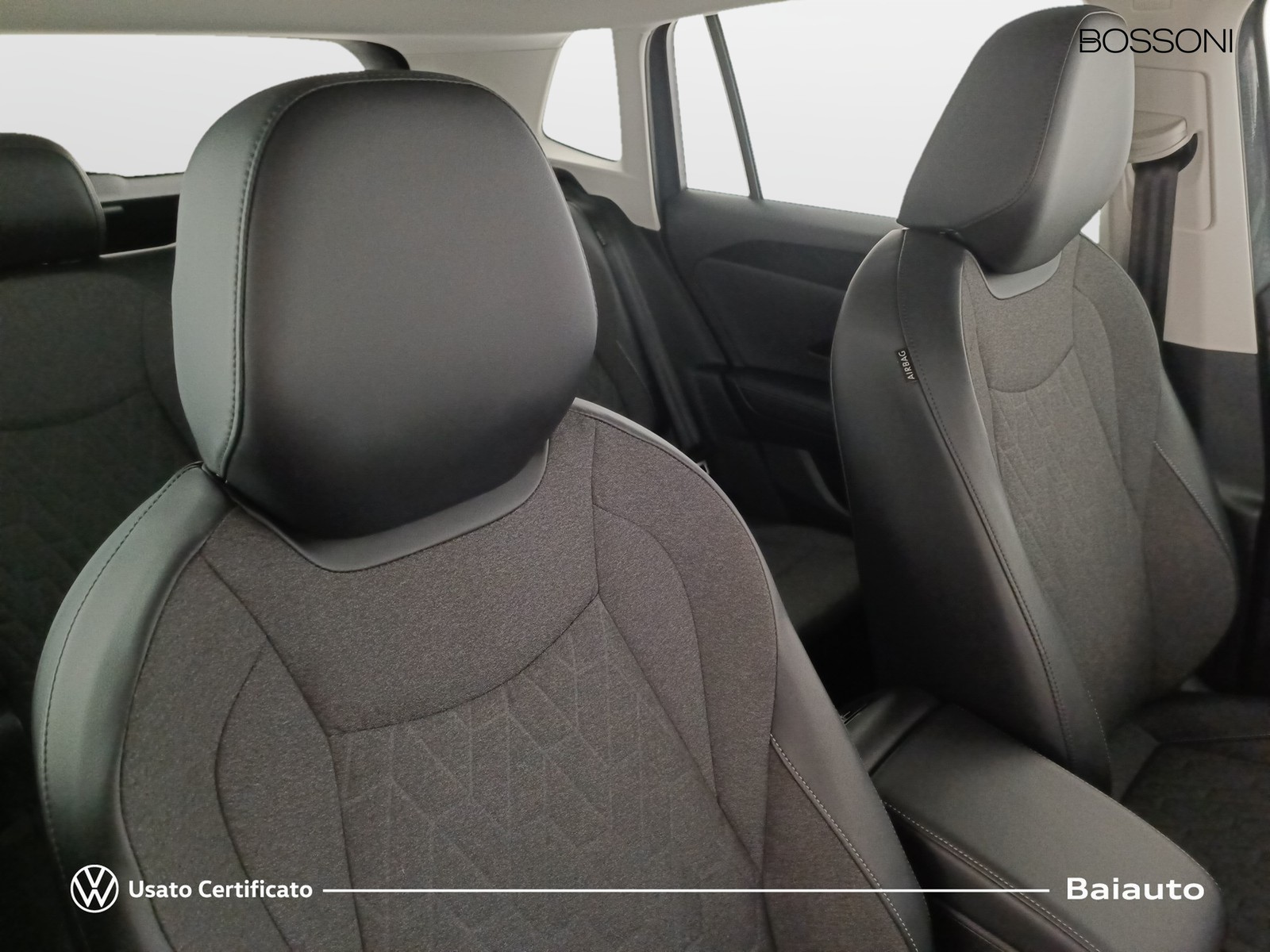 22 - Volkswagen Tiguan 2.0 tdi scr 150cv life dsg