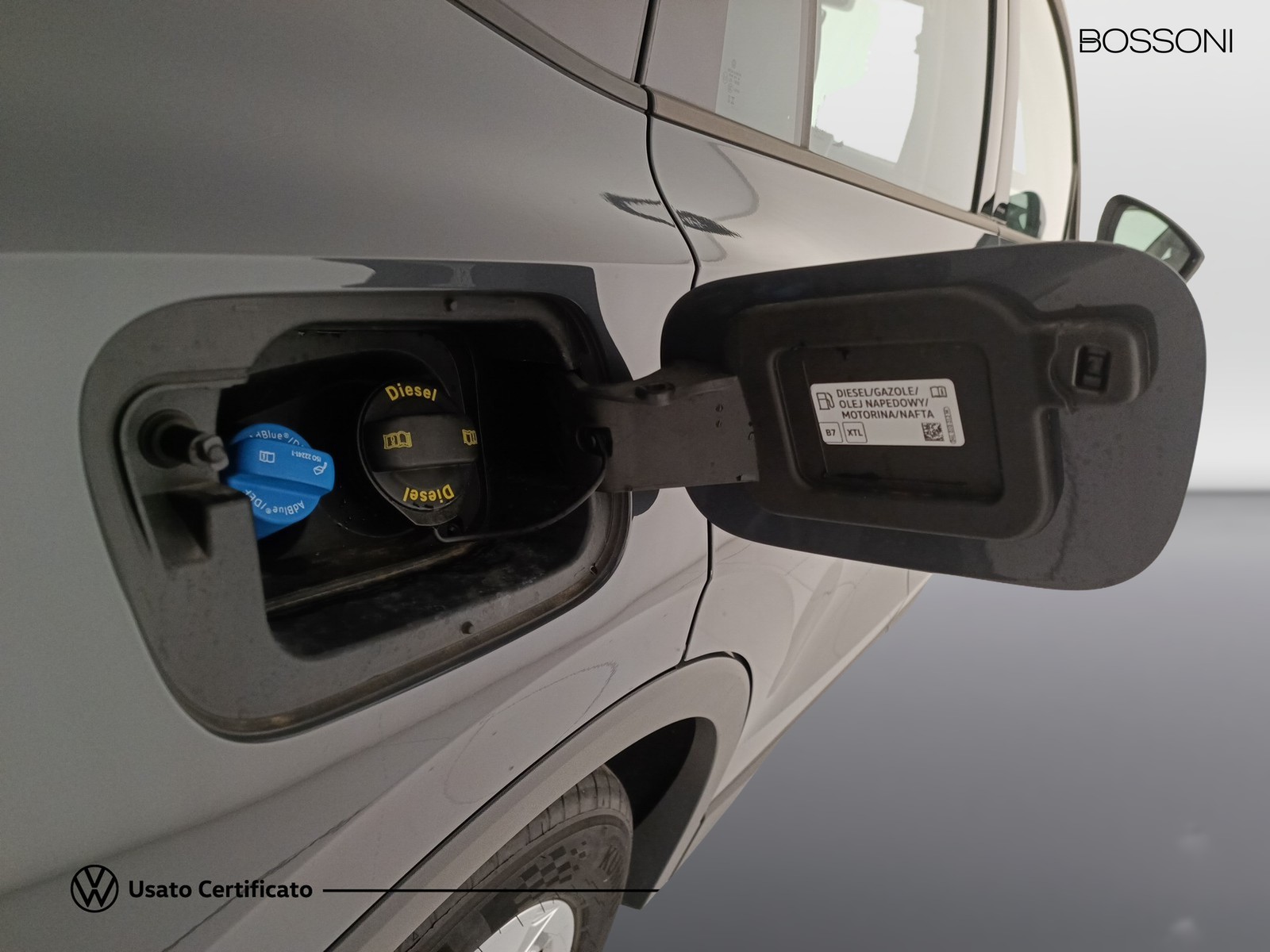 33 - Volkswagen Tiguan 2.0 tdi scr 150cv life dsg