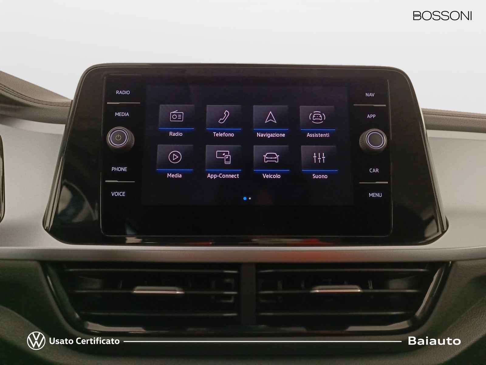 10 - Volkswagen T-Roc 2.0 tdi scr 150cv life dsg