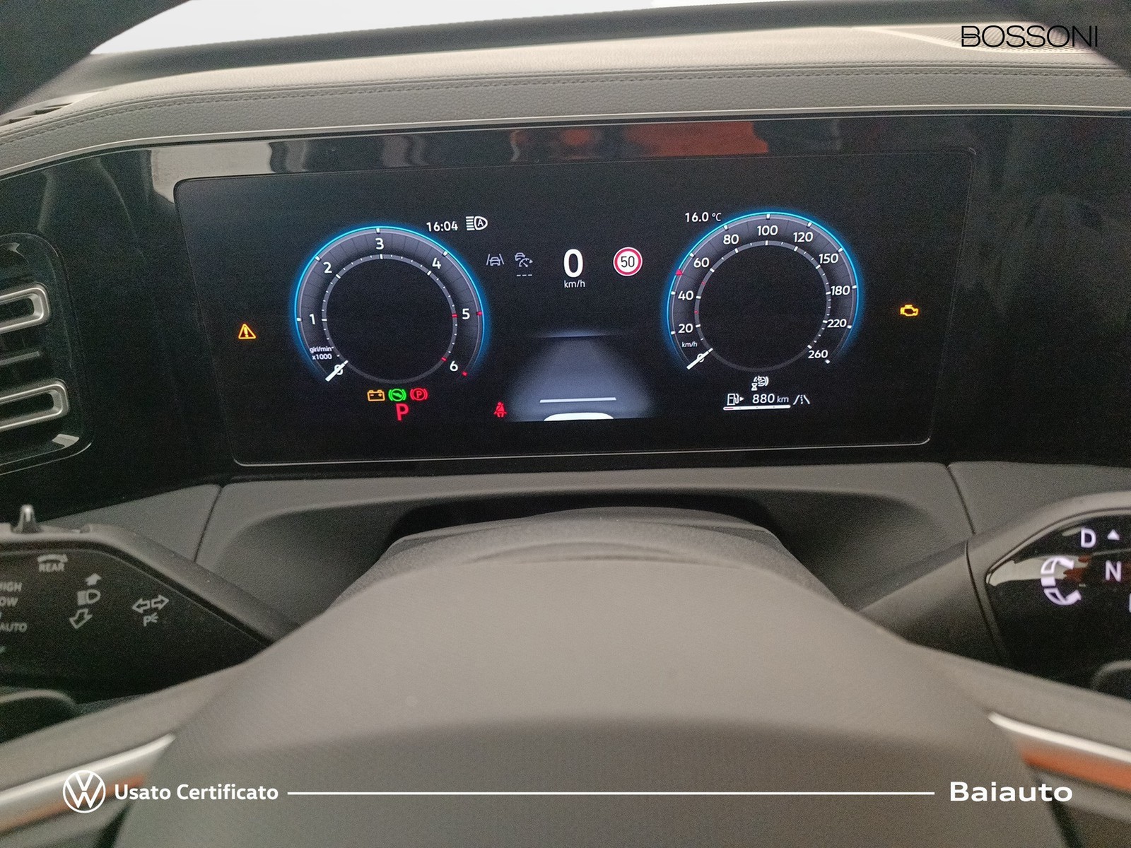 9 - Volkswagen Tiguan 2.0 tdi scr 150cv r-line dsg