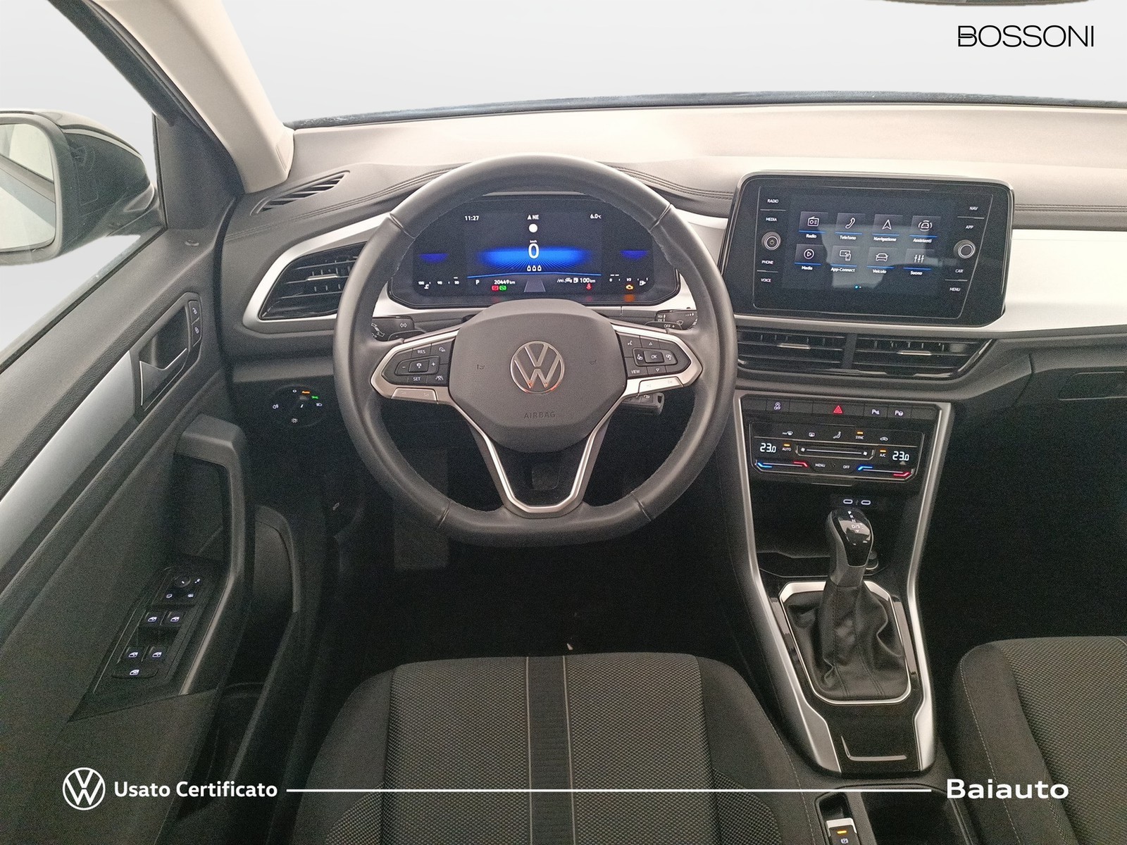 8 - Volkswagen T-Roc 2.0 tdi scr 150cv life dsg