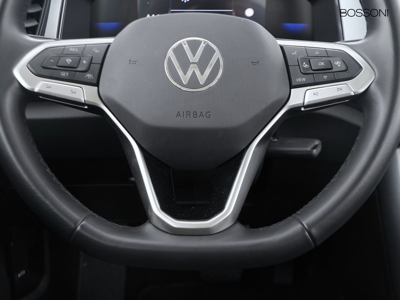 15 - Volkswagen T-Roc 2.0 tdi scr 150cv life dsg