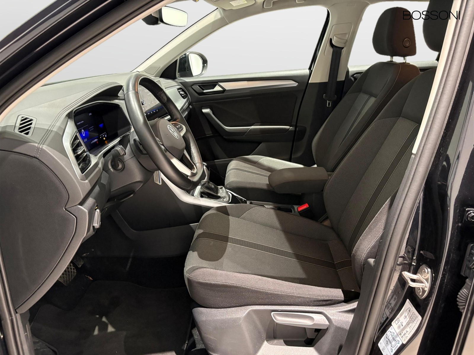 11 - Volkswagen T-Roc 2.0 tdi scr 150cv life dsg