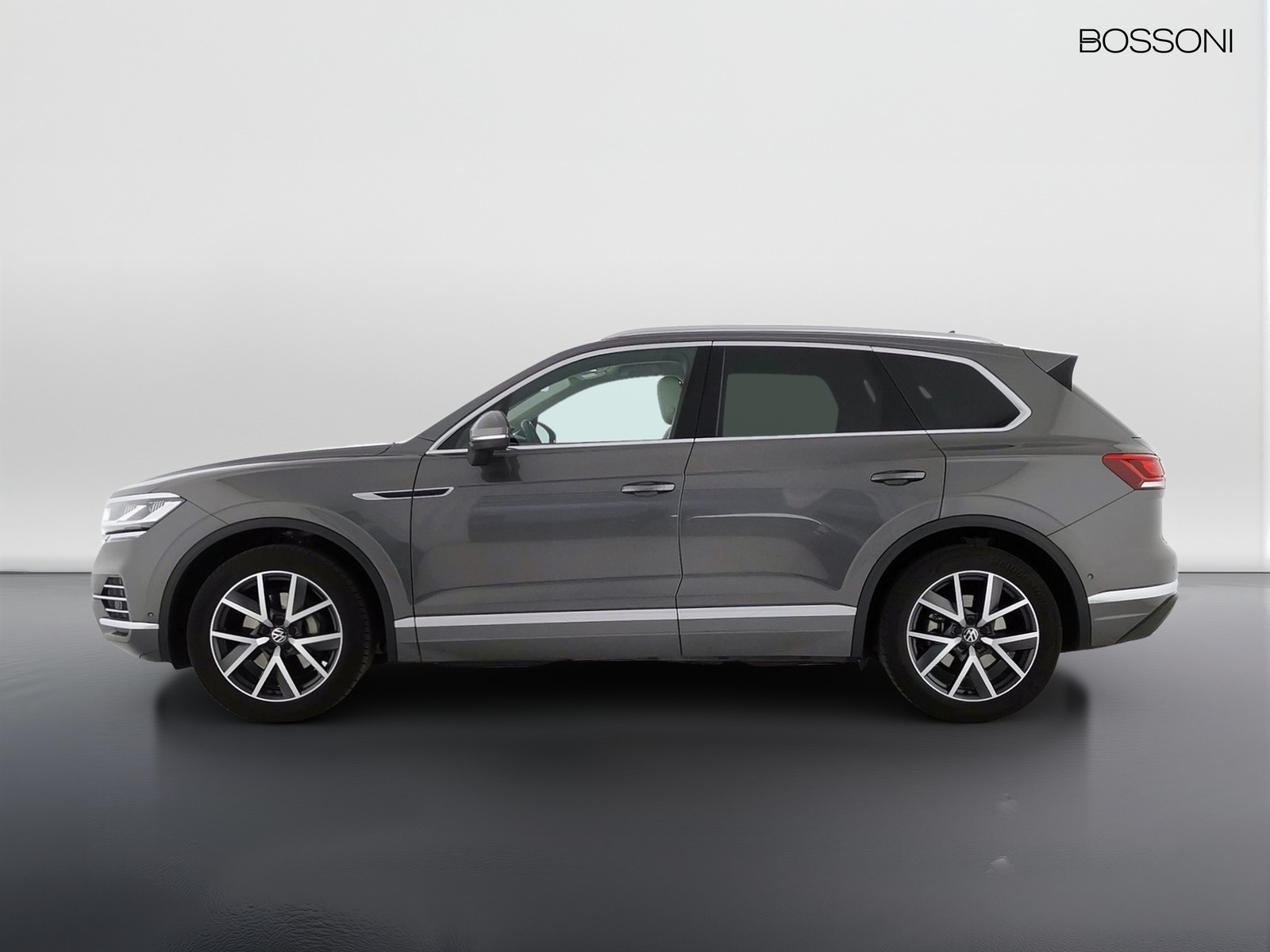 3 - Volkswagen Touareg 3.0 v6 tdi scr 231cv elegance 4motion tiptronic
