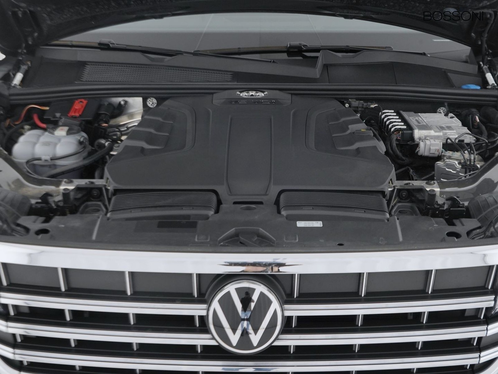 11 - Volkswagen Touareg 3.0 v6 tdi scr 231cv elegance 4motion tiptronic