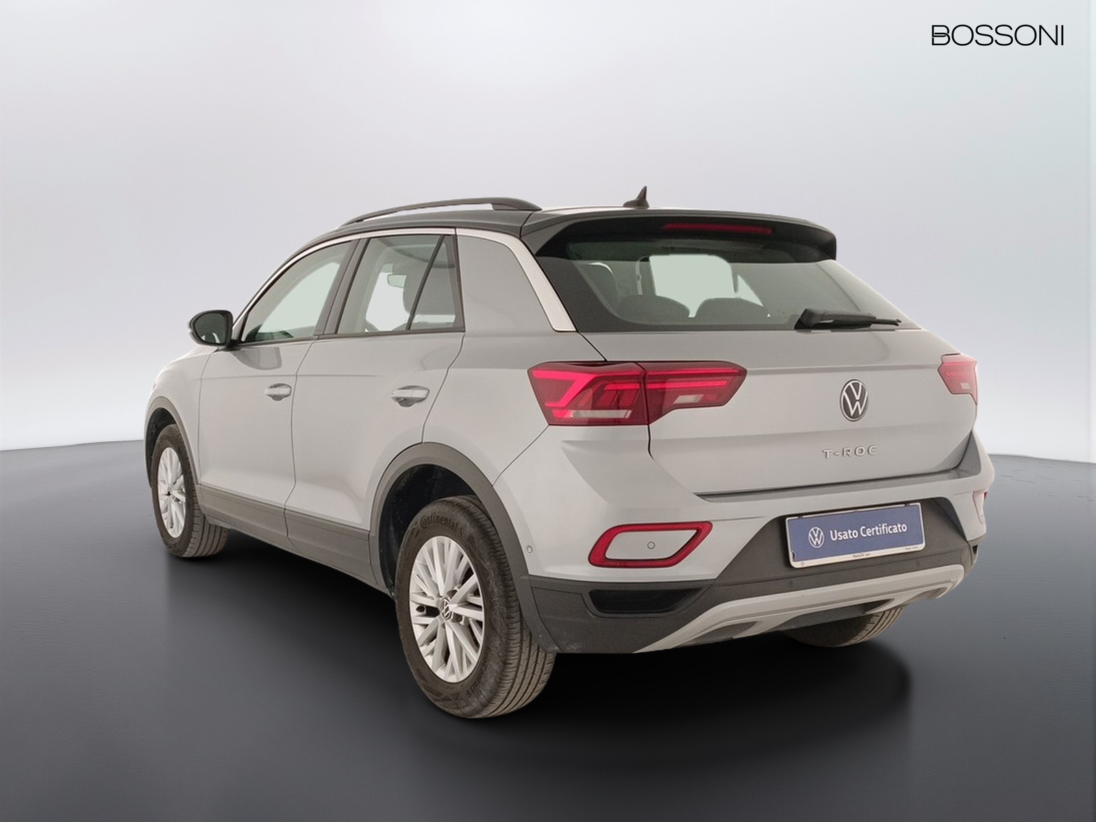 4 - Volkswagen T-Roc 1.0 tsi 110cv life