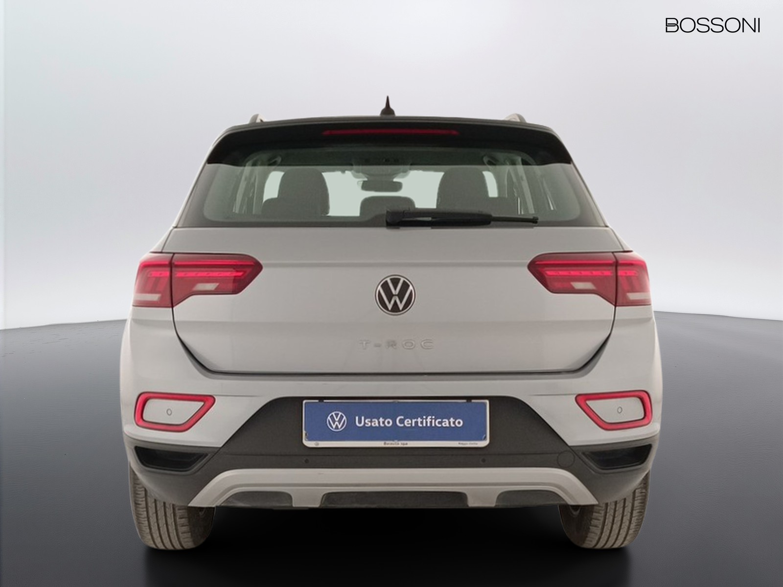 5 - Volkswagen T-Roc 1.0 tsi 110cv life