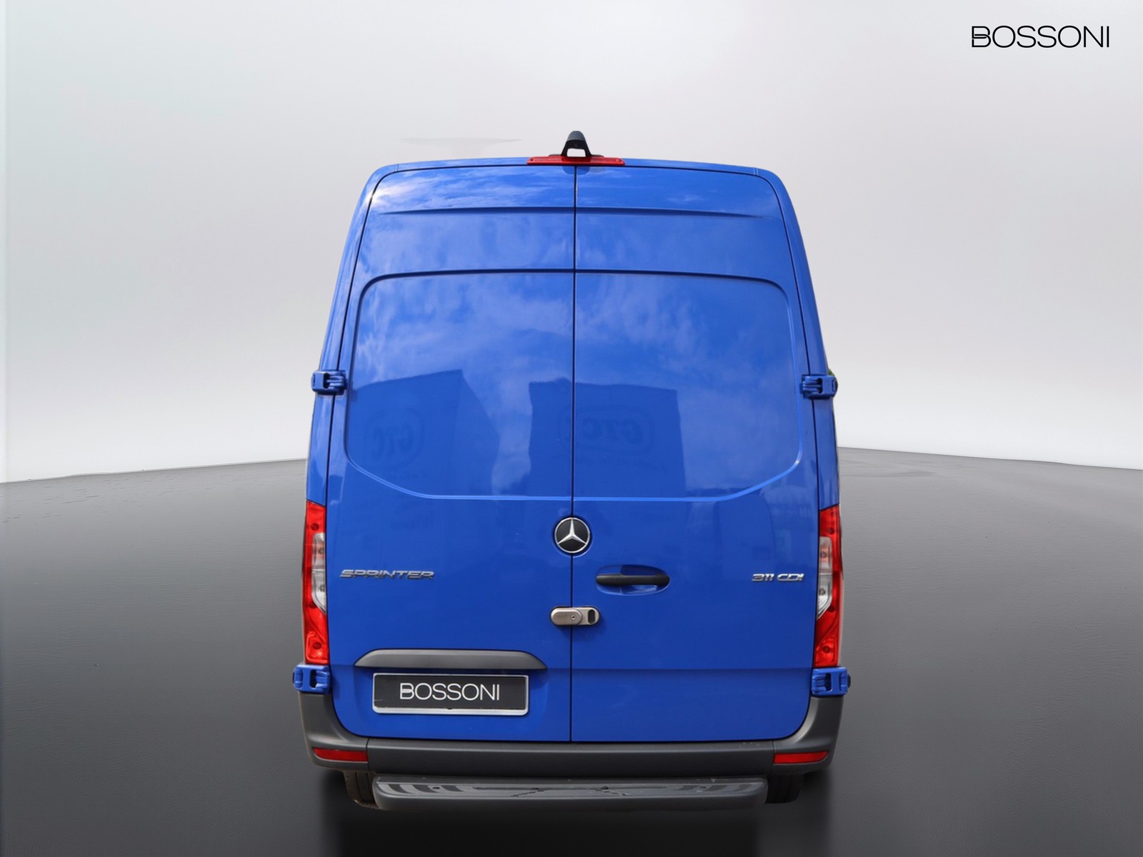 5 - Mercedes Vans Sprinter 311 rwd 2.0 cdi f 37/35 pro
