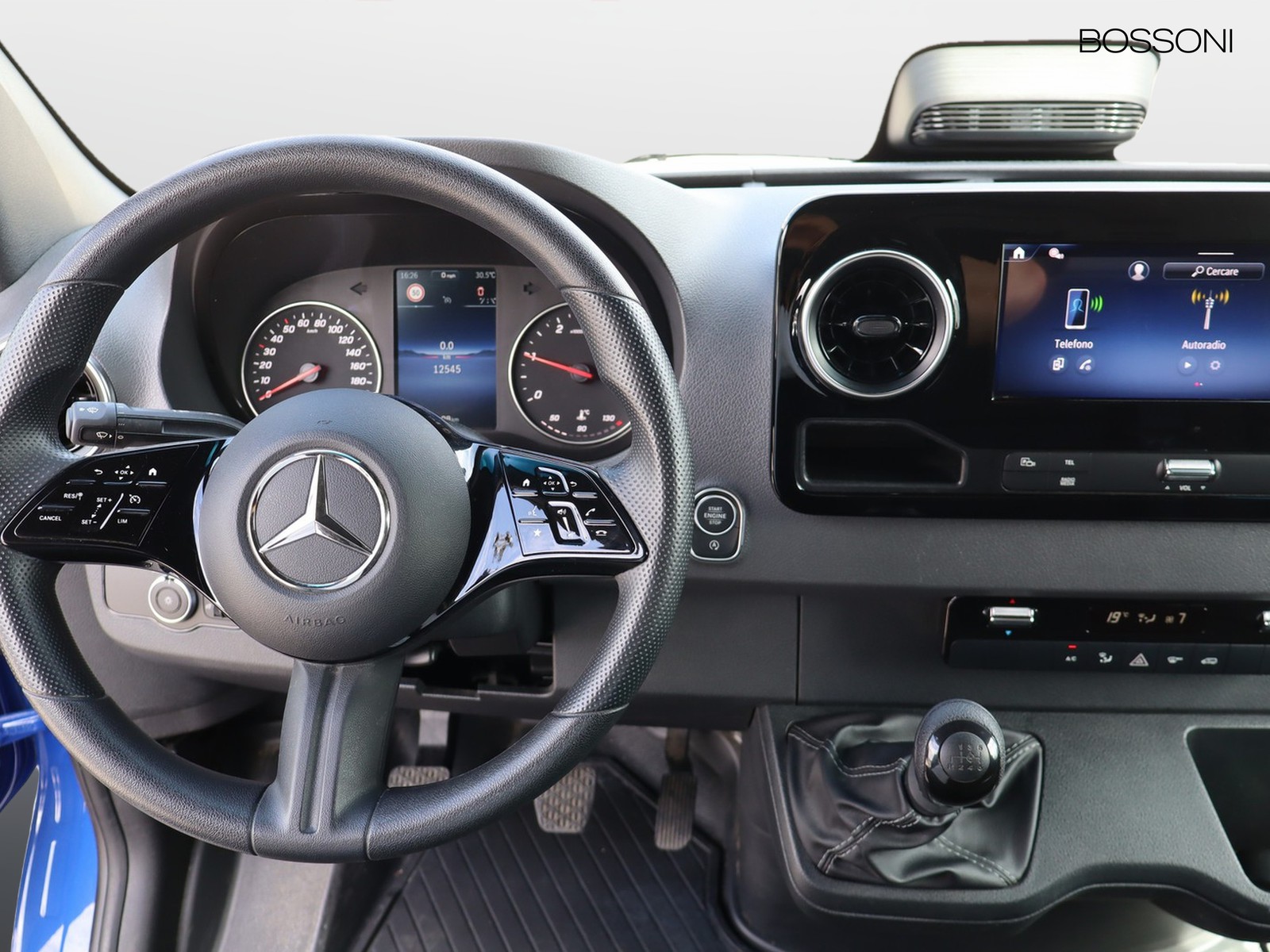 11 - Mercedes Vans Sprinter 311 rwd 2.0 cdi f 37/35 pro