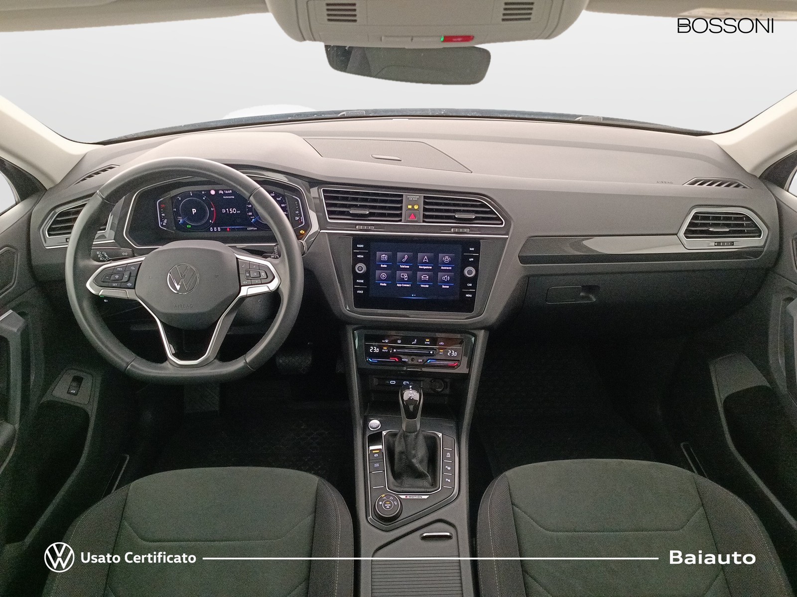 6 - Volkswagen Tiguan 2.0 tdi scr 150cv elegance 4motion dsg