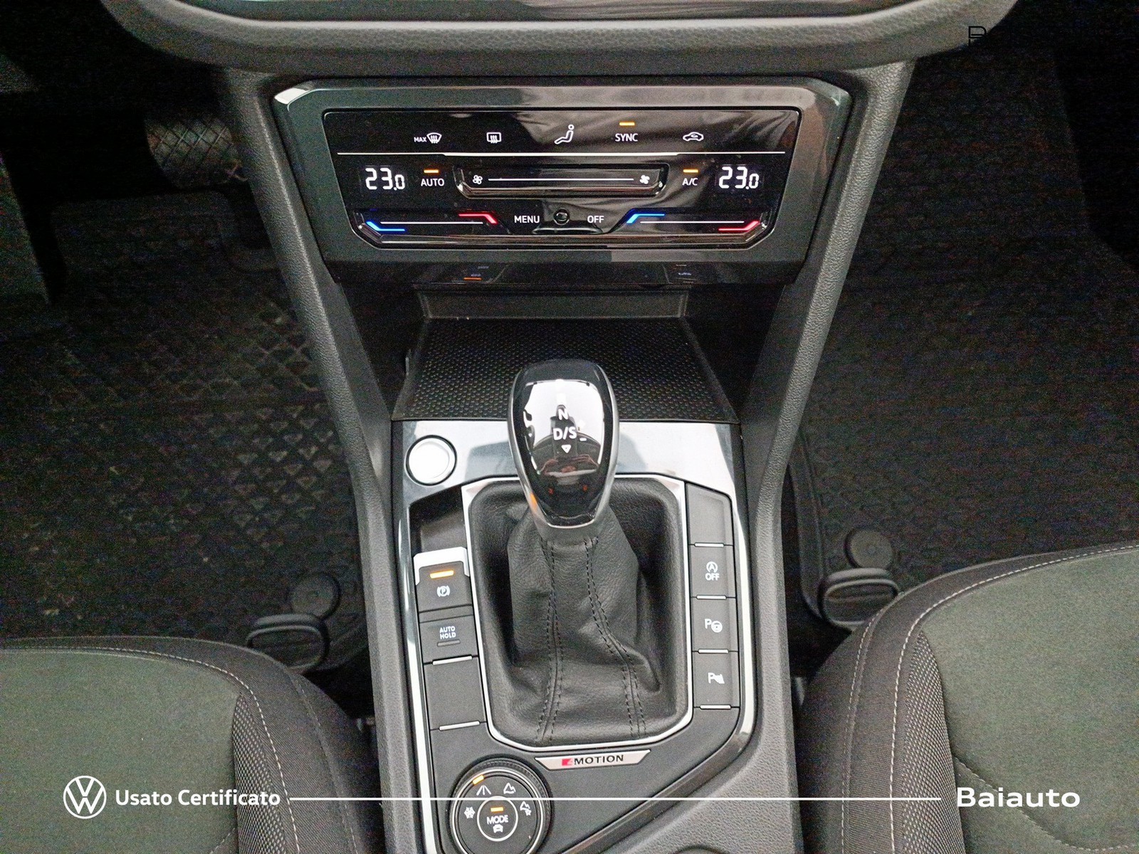 11 - Volkswagen Tiguan 2.0 tdi scr 150cv elegance 4motion dsg