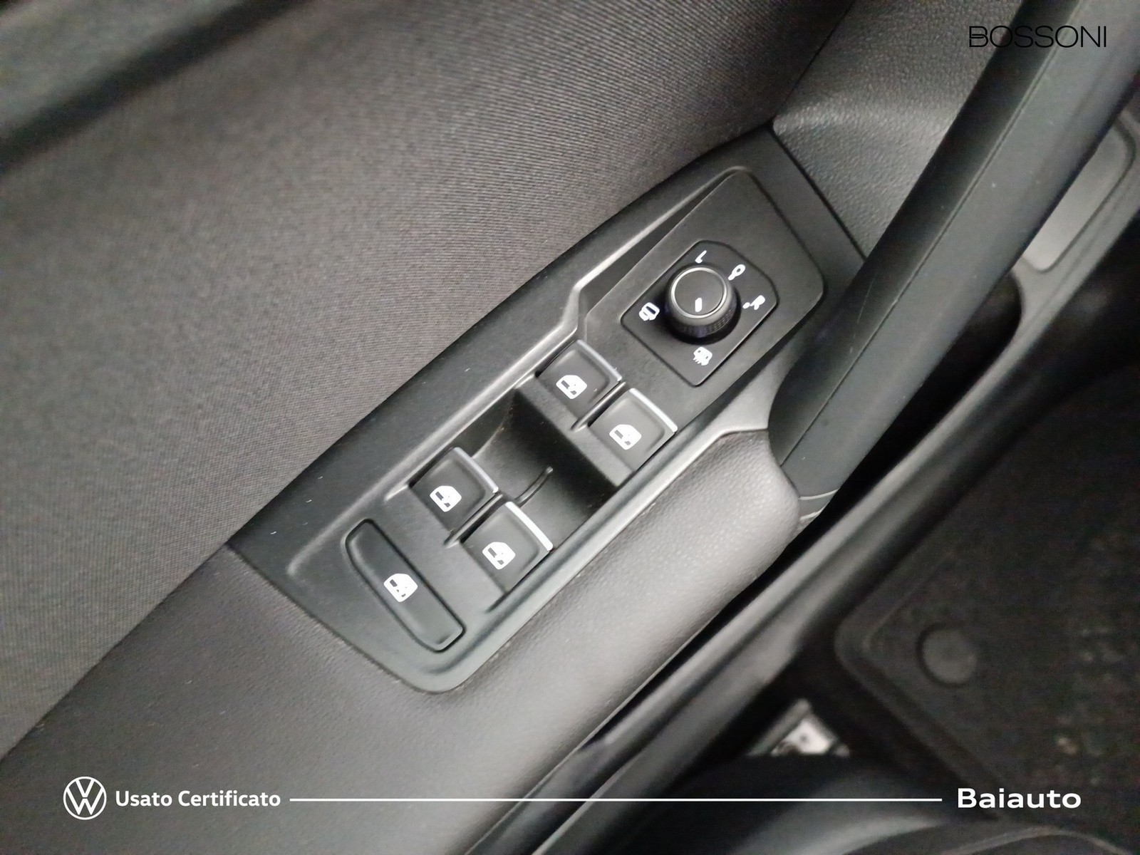 18 - Volkswagen Tiguan 2.0 tdi scr 150cv elegance 4motion dsg