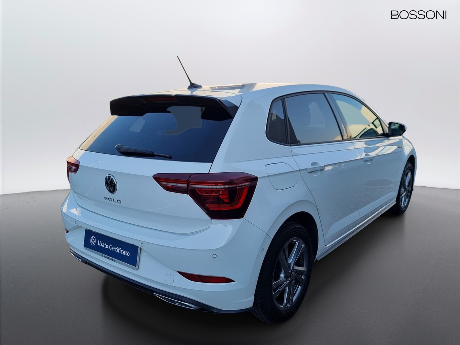 3 - Volkswagen Polo 1.0 tsi 95cv r line