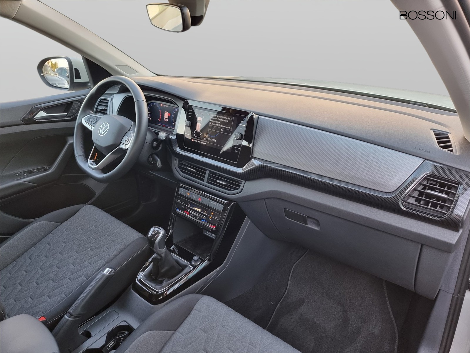 11 - Volkswagen T-Cross 1.0 tsi 95cv life