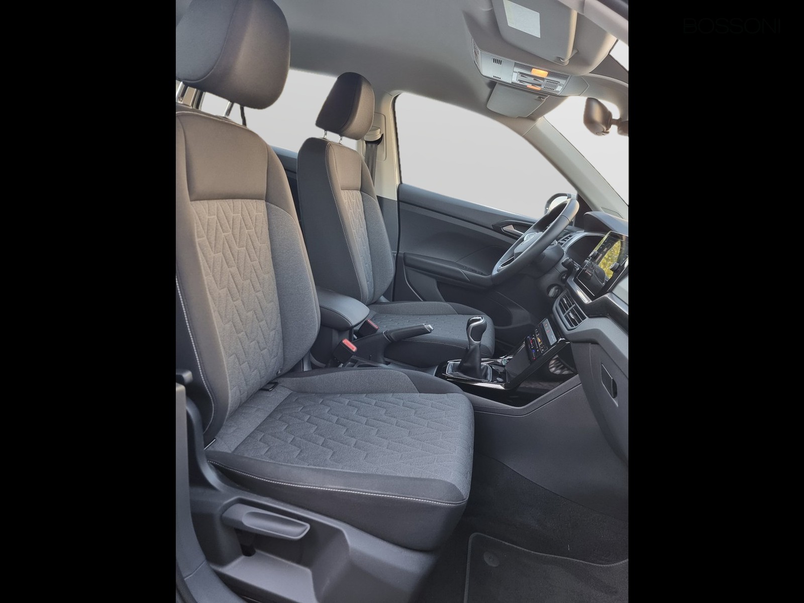 12 - Volkswagen T-Cross 1.0 tsi 95cv life