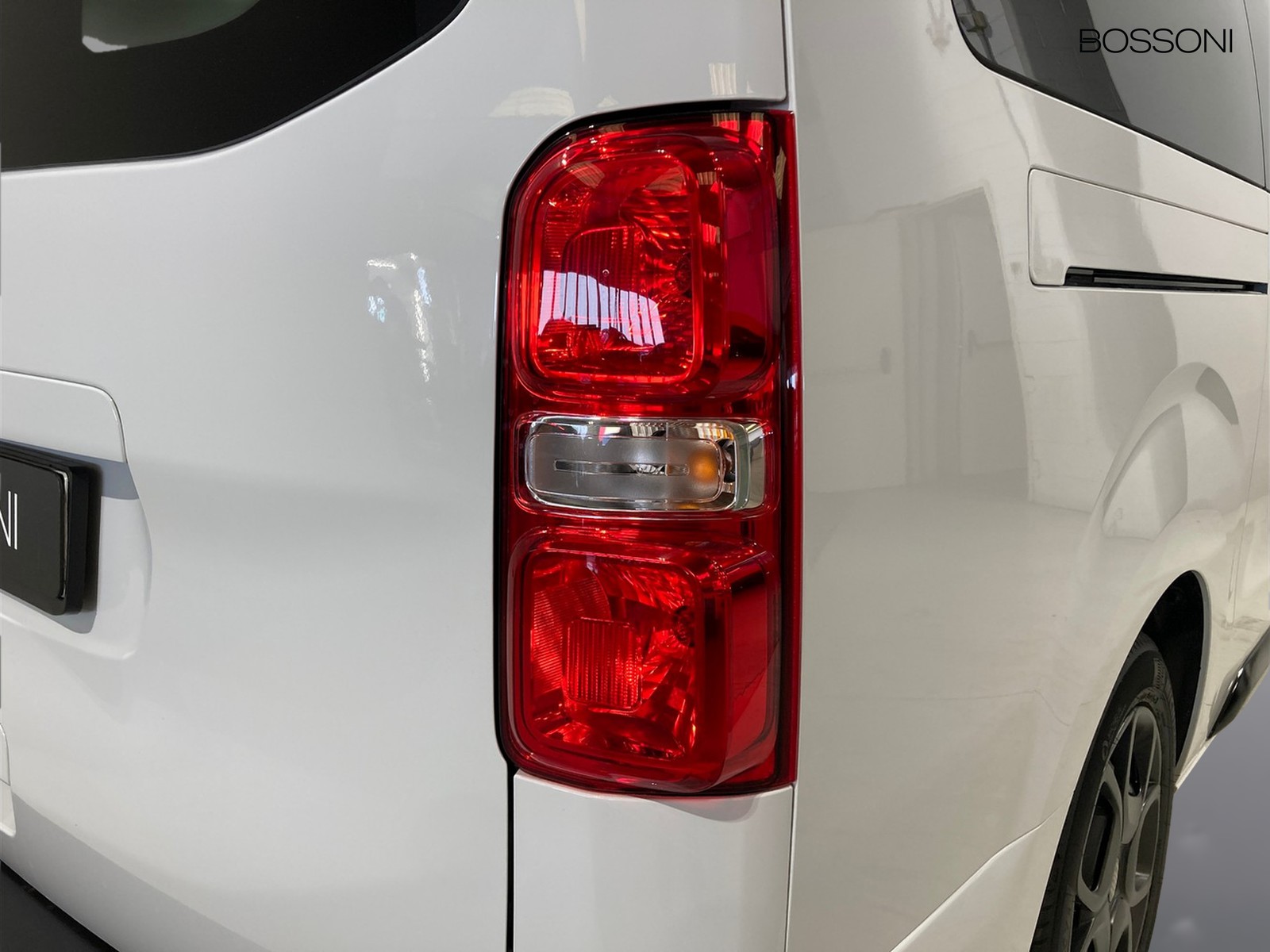 18 - Fiat Ulysse combi m1 2.0 bluehdi 180cv l3h1 at8