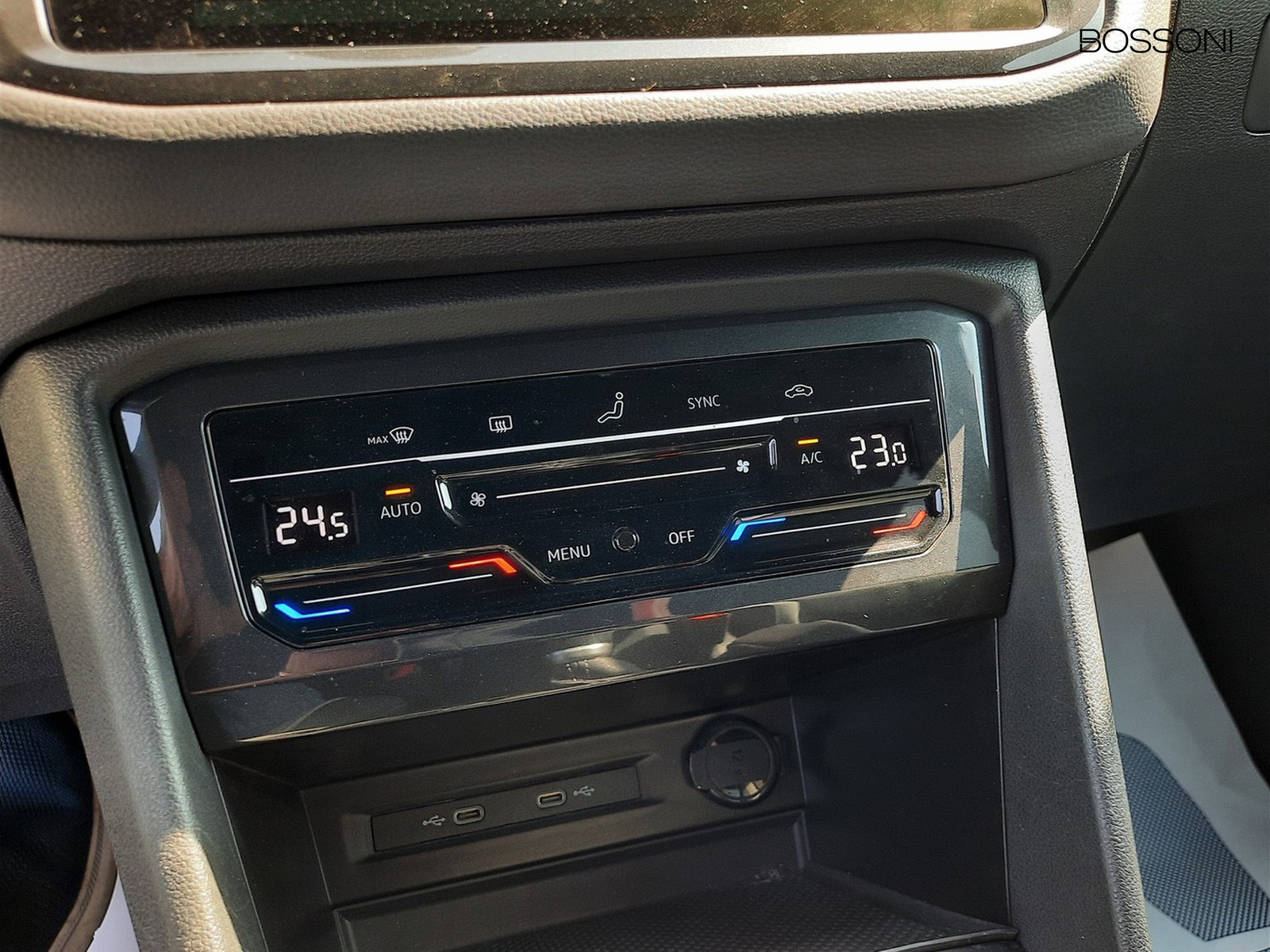 12 - Volkswagen Tiguan 1.5 tsi act 150cv r-line dsg