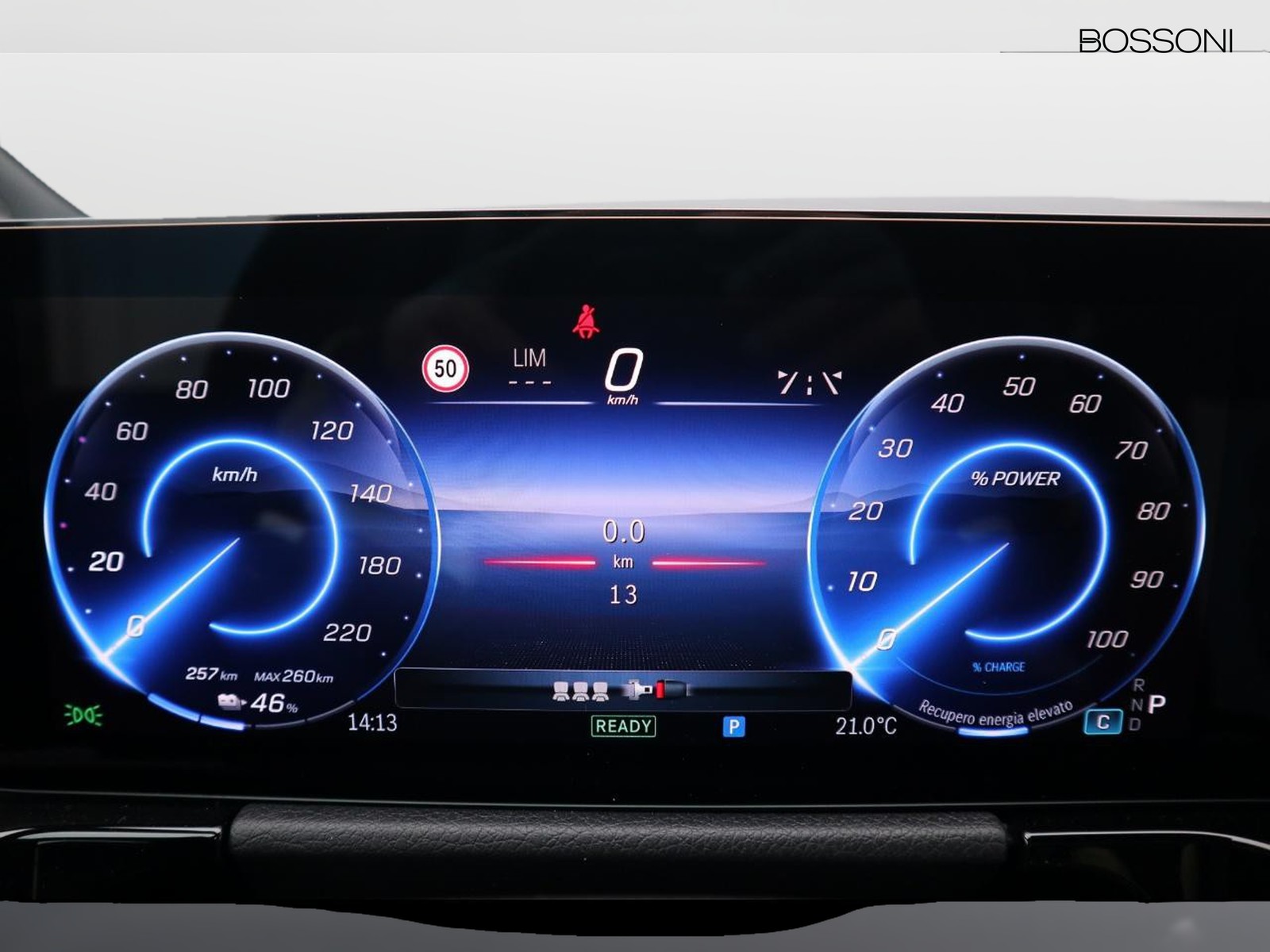 9 - Mercedes EQA 250+ amg line advanced