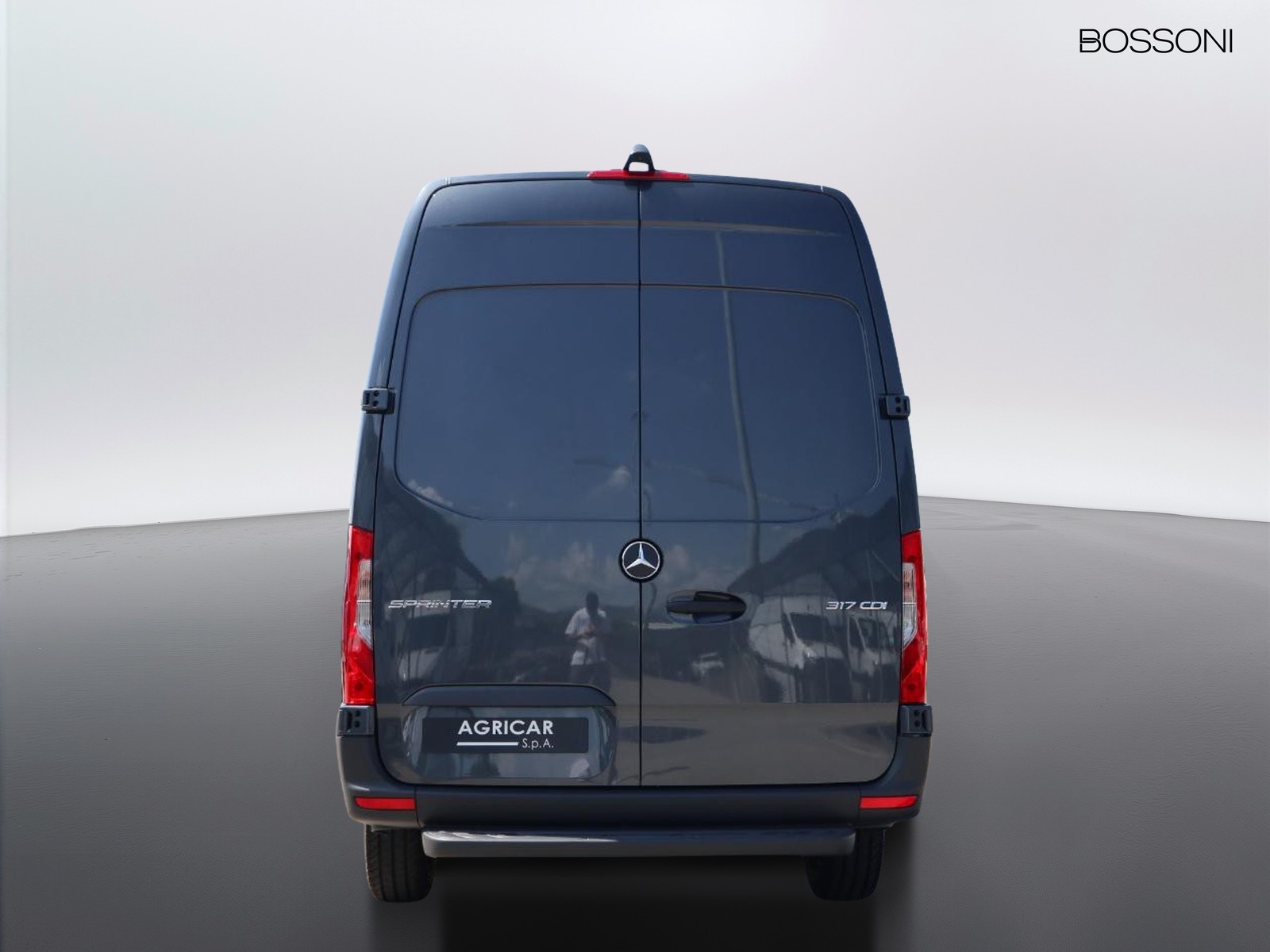 5 - Mercedes Vans Sprinter 317 rwd 2.0 cdi f 37/35 pro