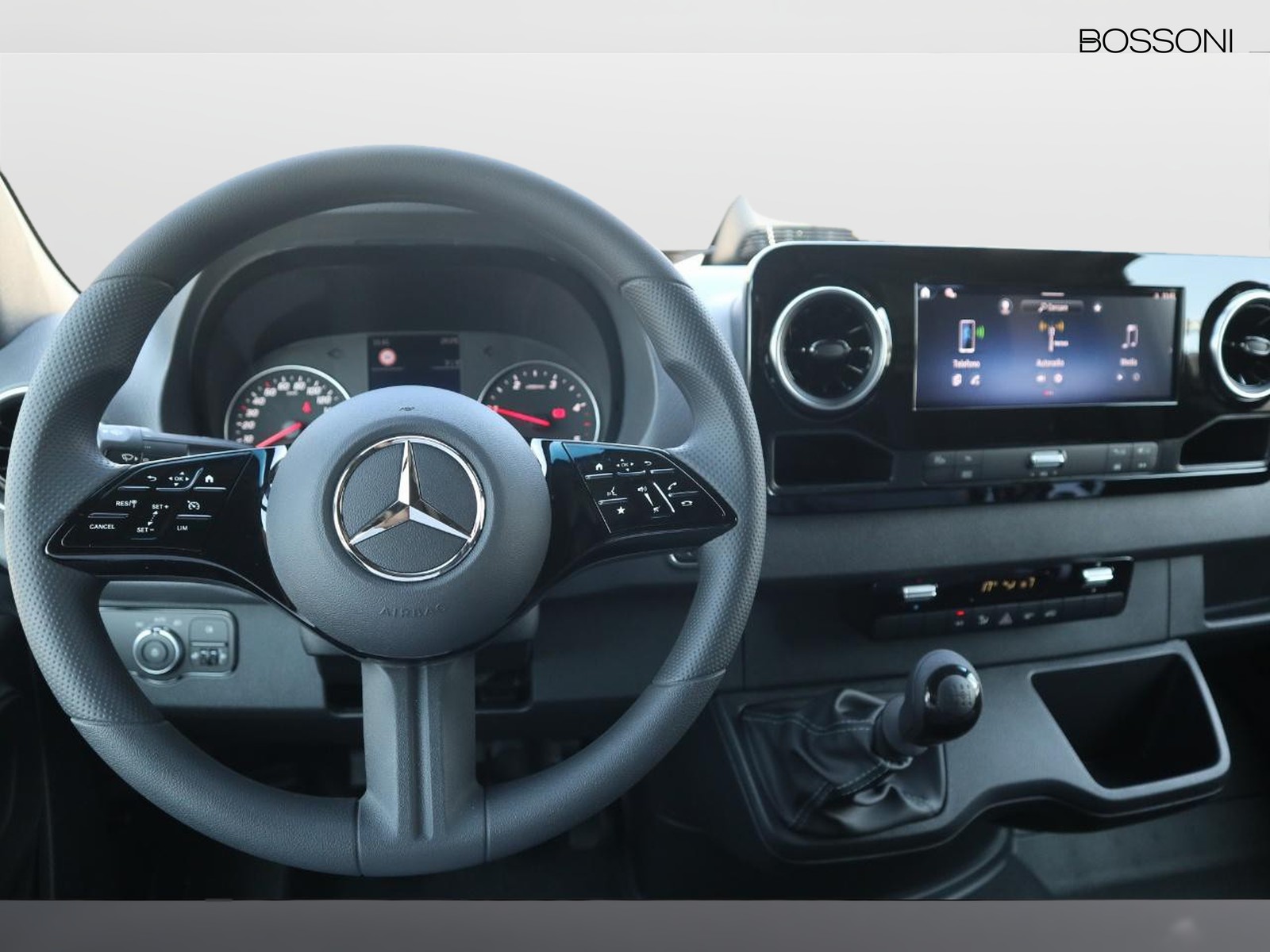 11 - Mercedes Vans Sprinter 317 rwd 2.0 cdi f 37/35 pro