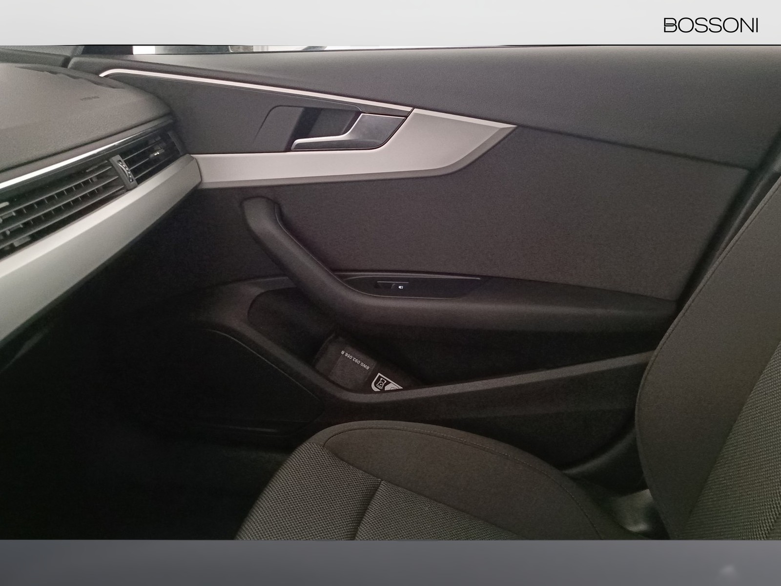 11 - Audi A4 avant 35 2.0 tdi mhev 163cv business advanced s tronic