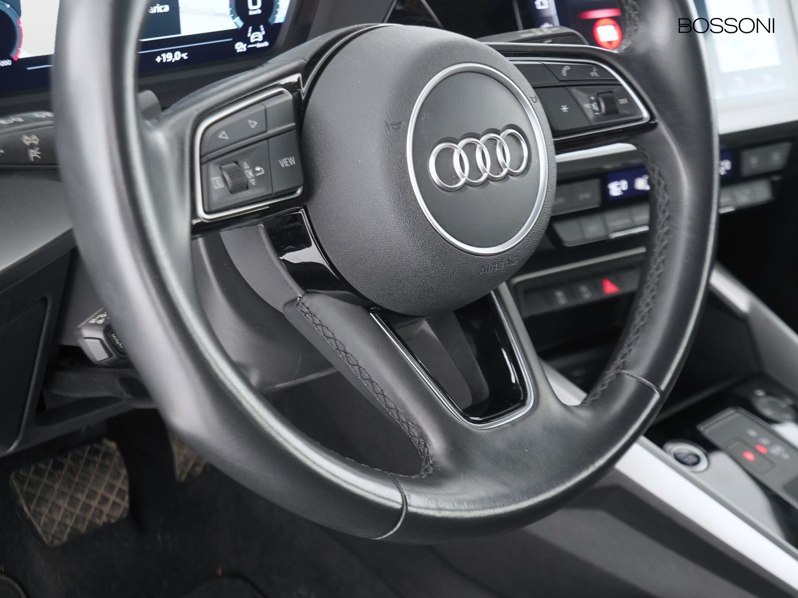 24 - Audi A3 sportback 35 2.0 tdi business s tronic