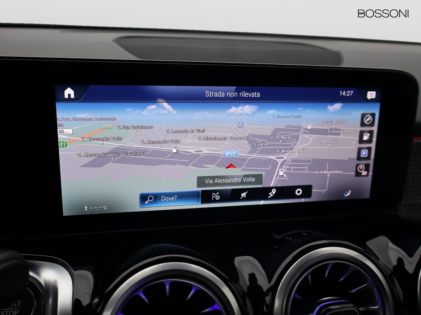 10 - Mercedes EQB 300 sport edition1 4matic