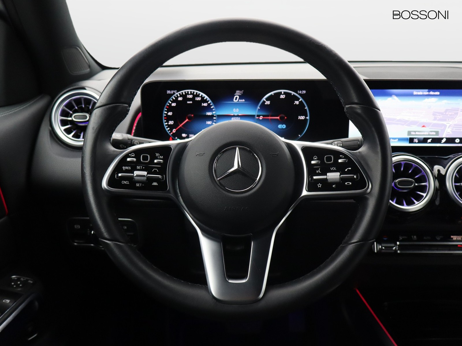 17 - Mercedes EQB 300 sport edition1 4matic