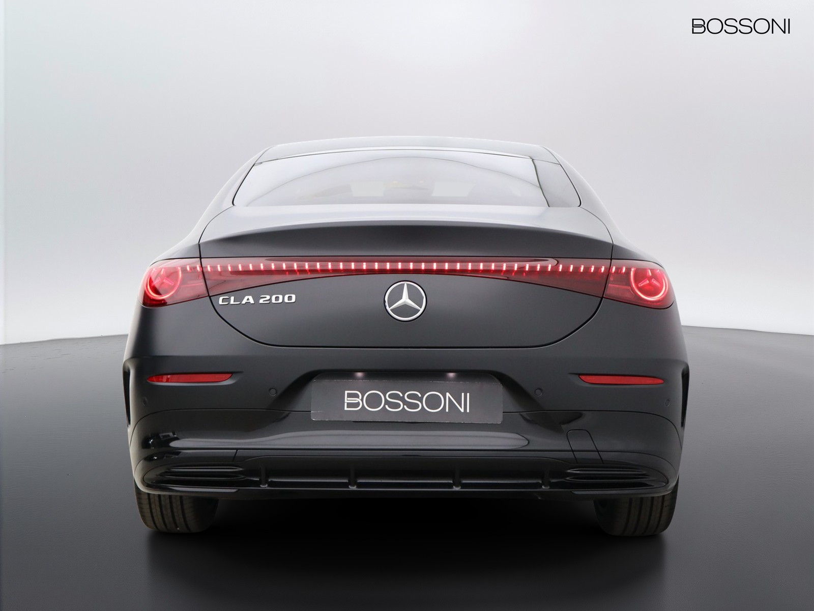 6 - Mercedes CLA 200 premium auto