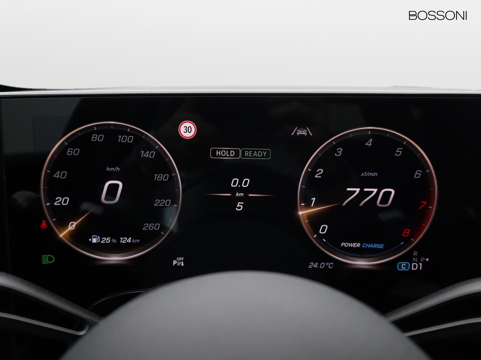 9 - Mercedes CLA 200 premium auto