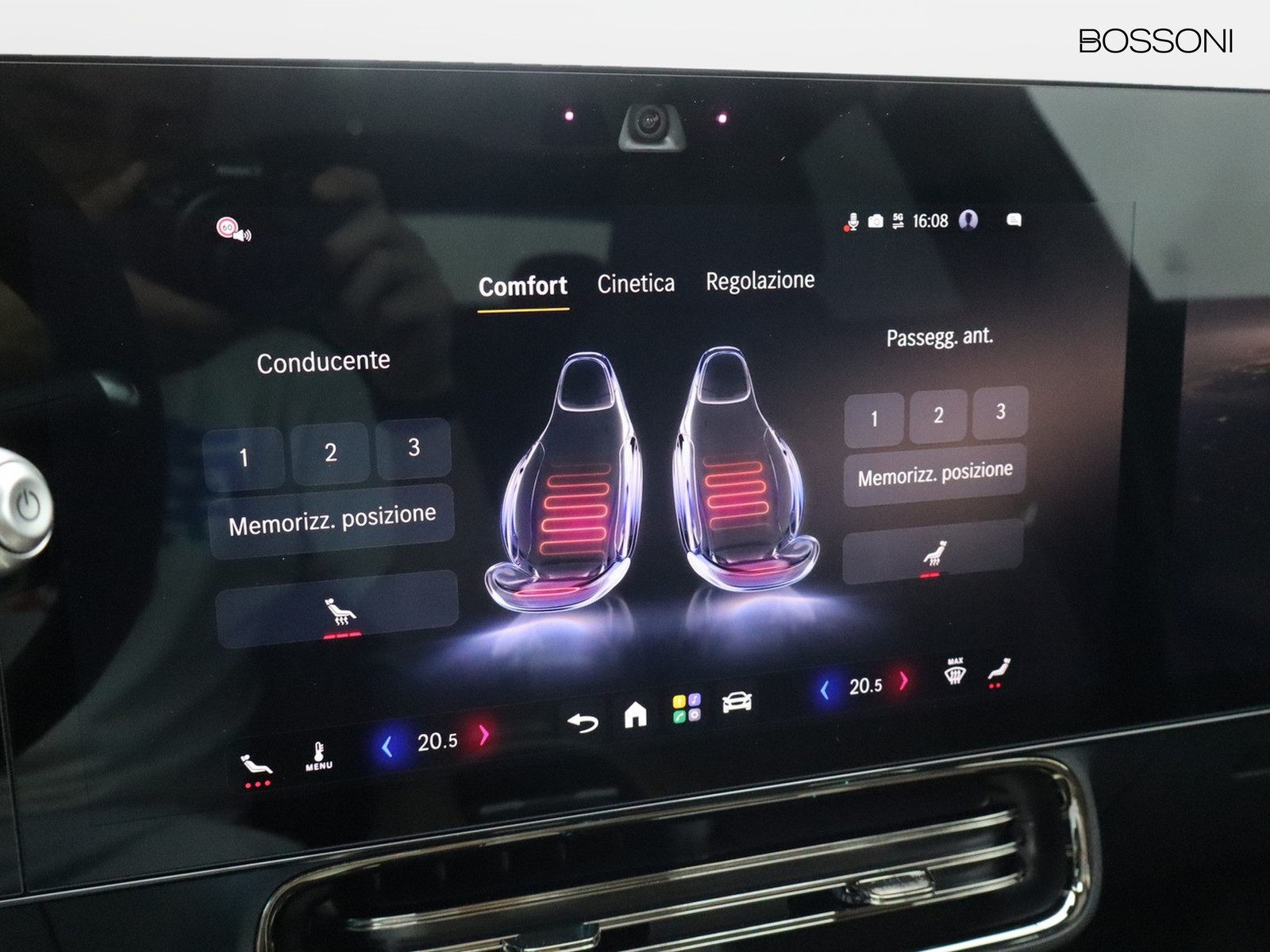 14 - Mercedes CLA 200 premium auto