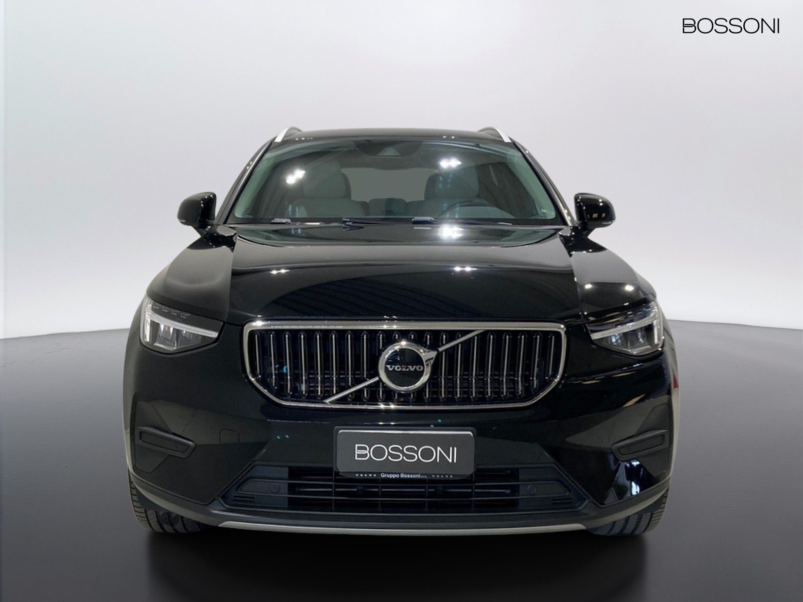 9 - Volvo XC40 1.5 t5 recharge plug-in-hybrid plus bright automatico