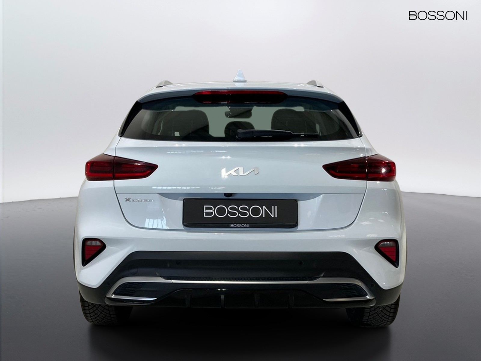 4 - Kia Xceed 1.6 crdi mhev 136cv business 2wd imt