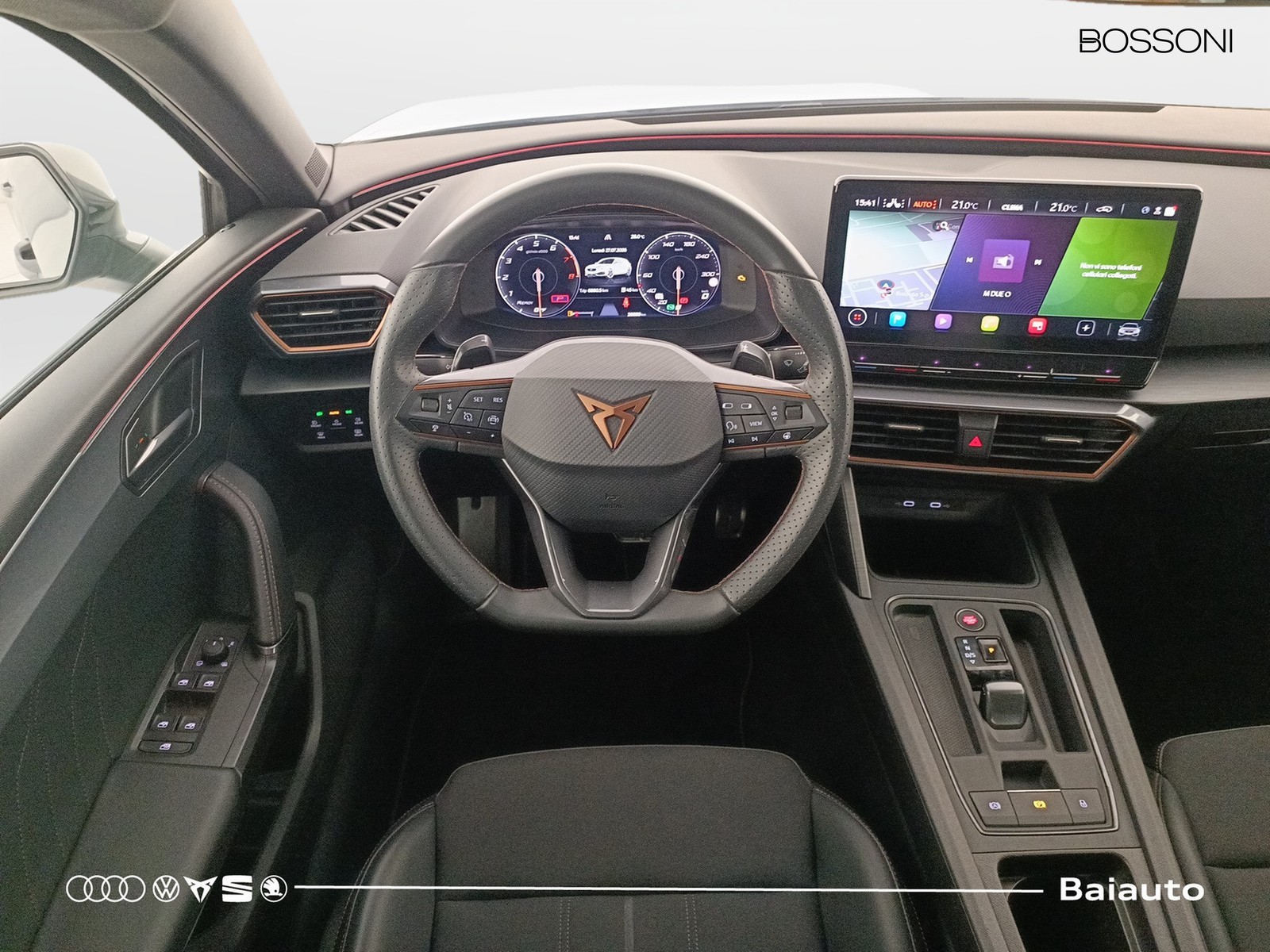 8 - CUPRA Leon 1.5 hybrid 150cv dsg
