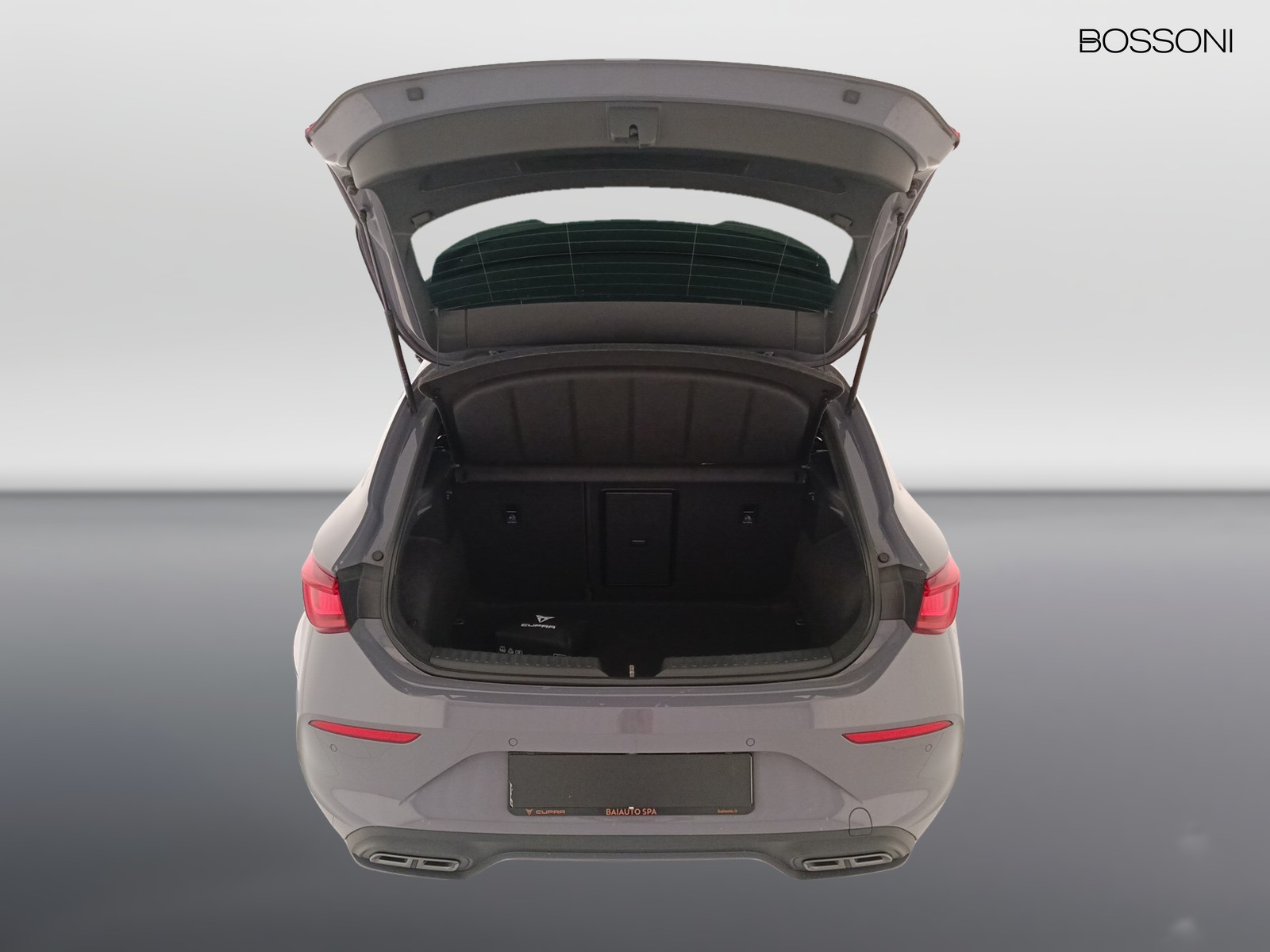 30 - CUPRA Leon 1.5 hybrid 150cv dsg
