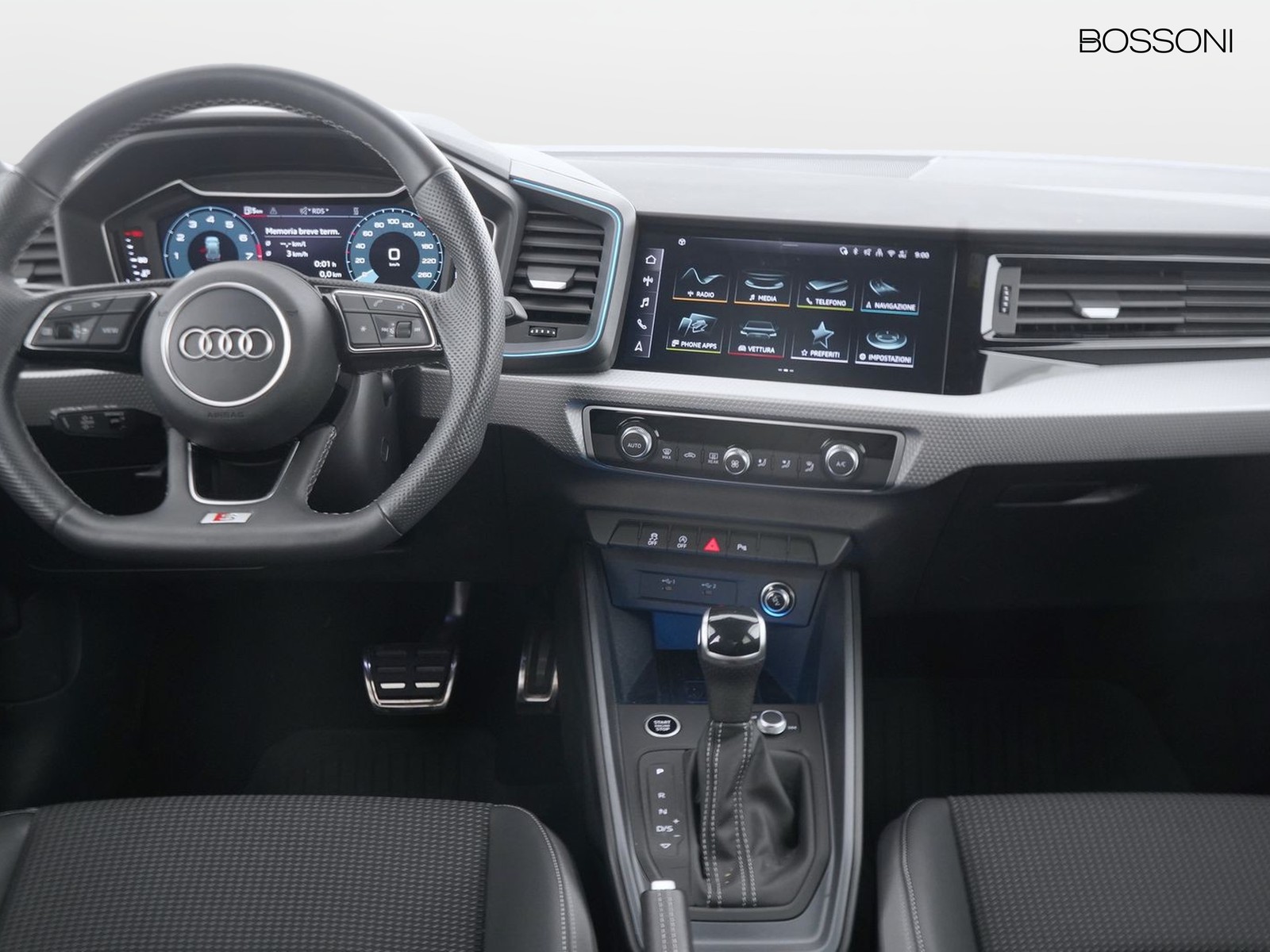 4 - Audi A1 allstreet 30 1.0 tfsi 116cv identity contrast s tronic