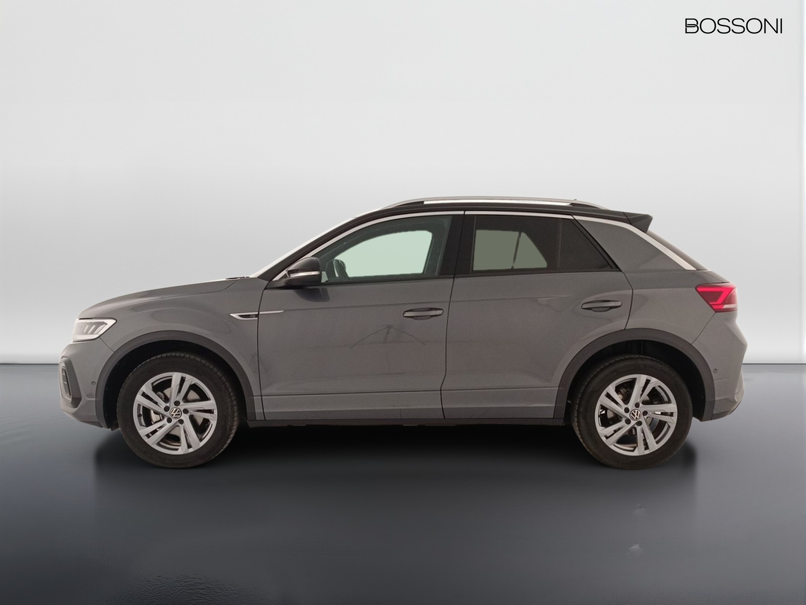 3 - Volkswagen T-Roc 1.5 tsi act r line dsg