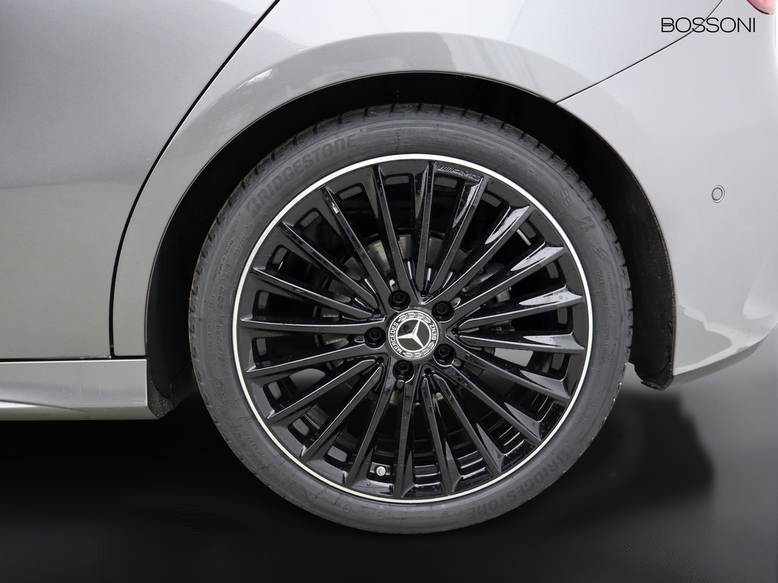 4 - Mercedes Classe A 180 d amg line extra speedshift dct amg 8g