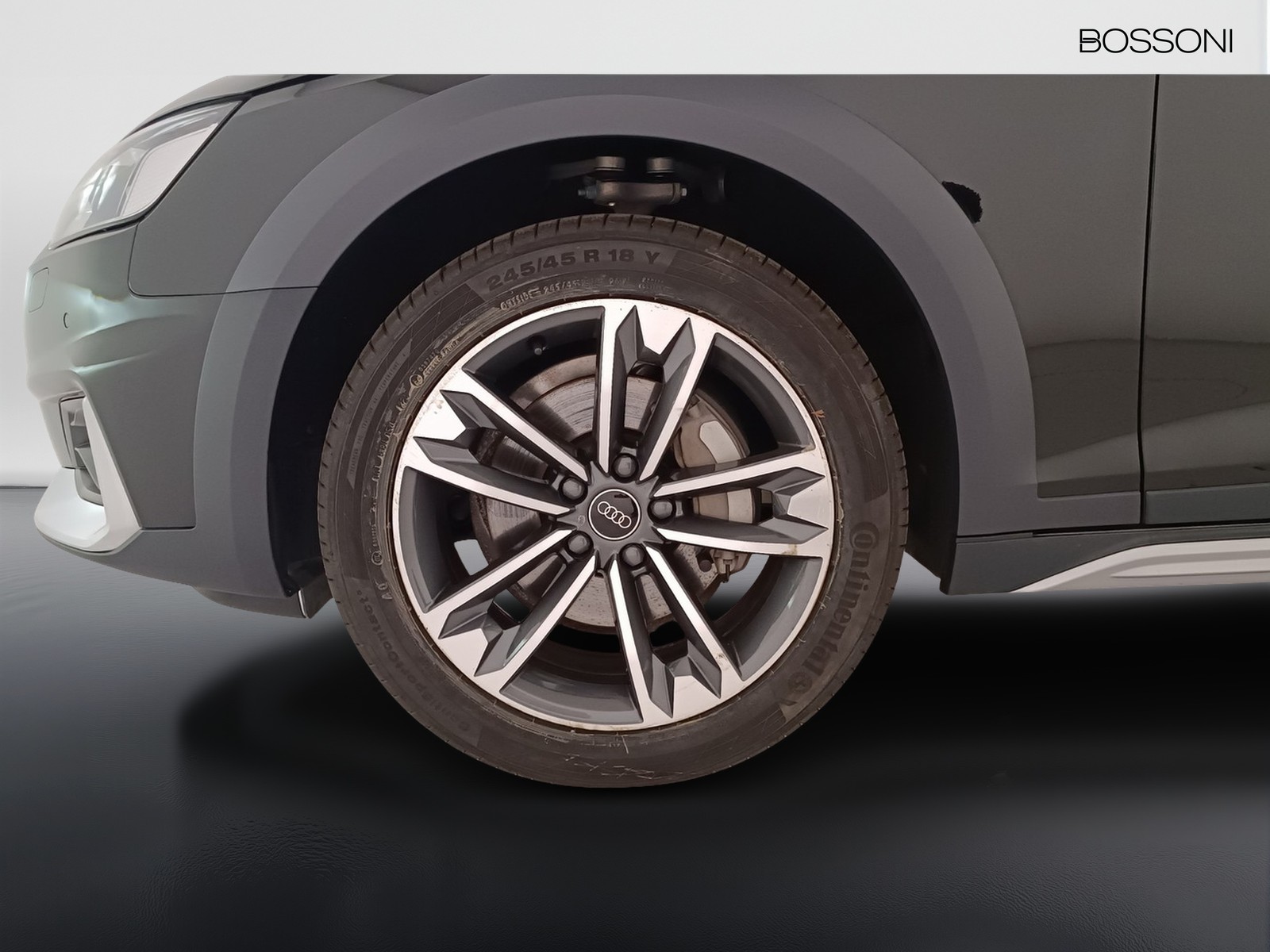 12 - Audi A4 allroad allroad 40 2.0 tdi mhev 204cv identity contrast quattro s tronic