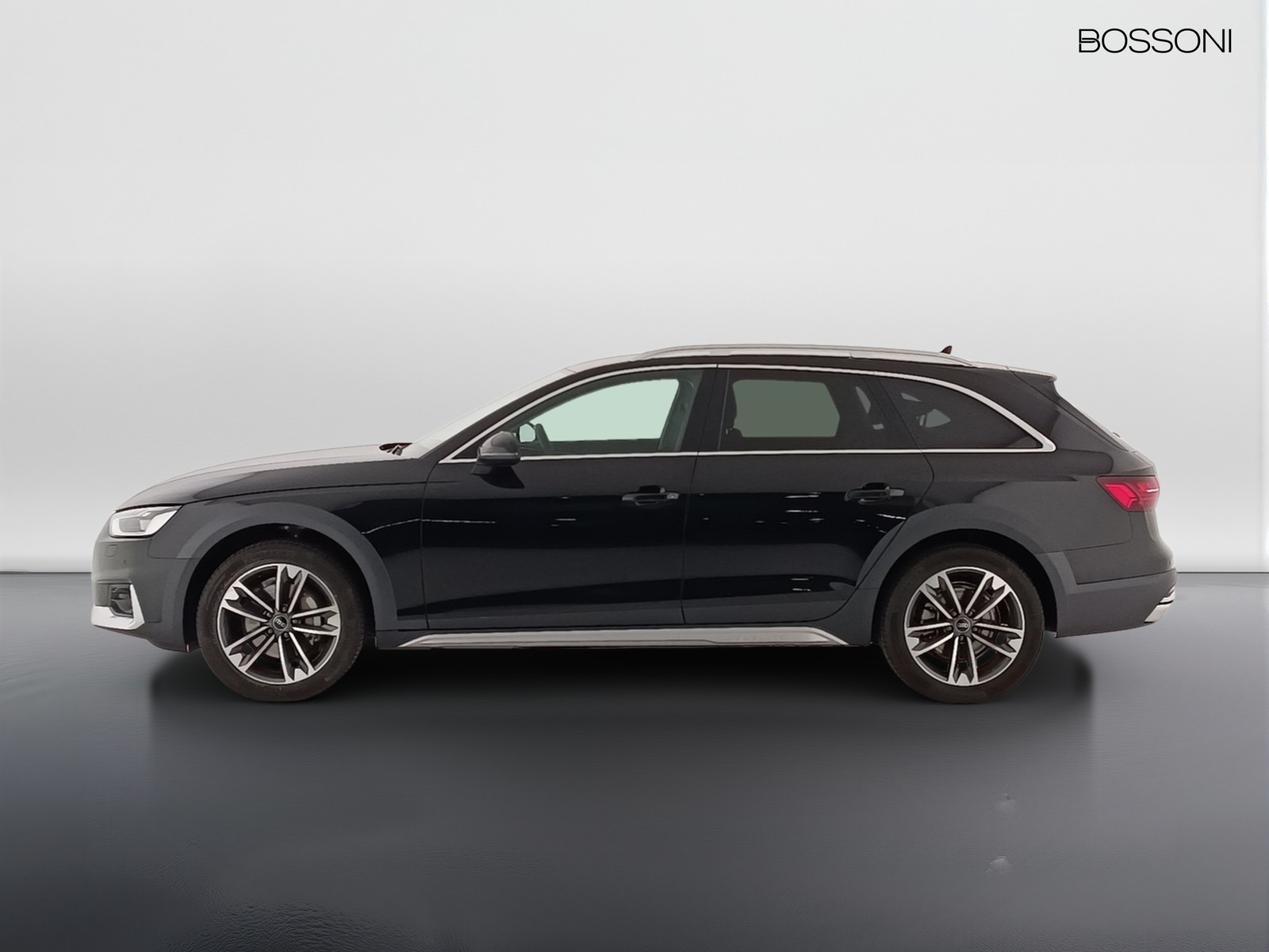 15 - Audi A4 allroad allroad 40 2.0 tdi mhev 204cv identity contrast quattro s tronic