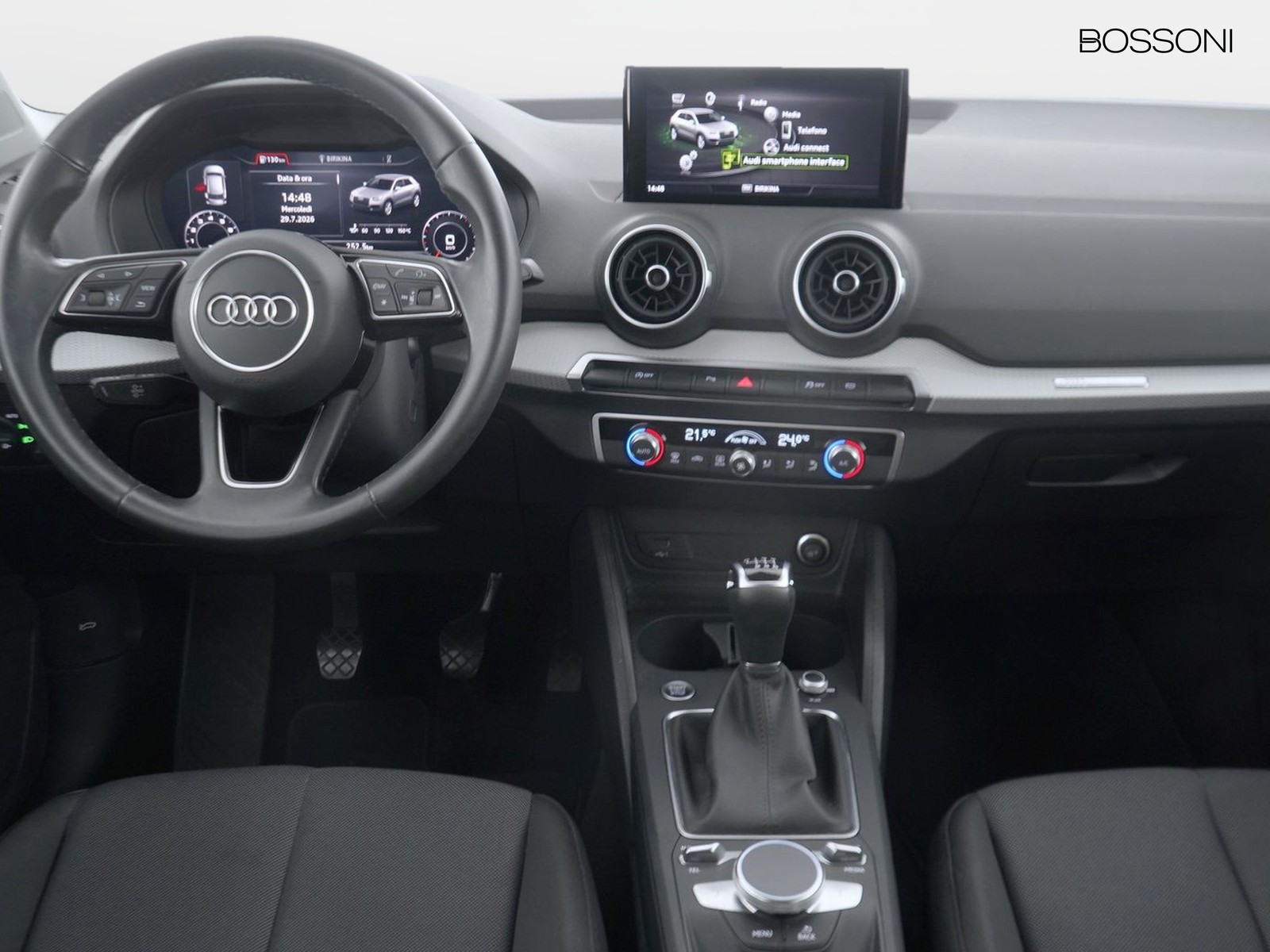 4 - Audi Q2 35 1.5 tfsi s line edition