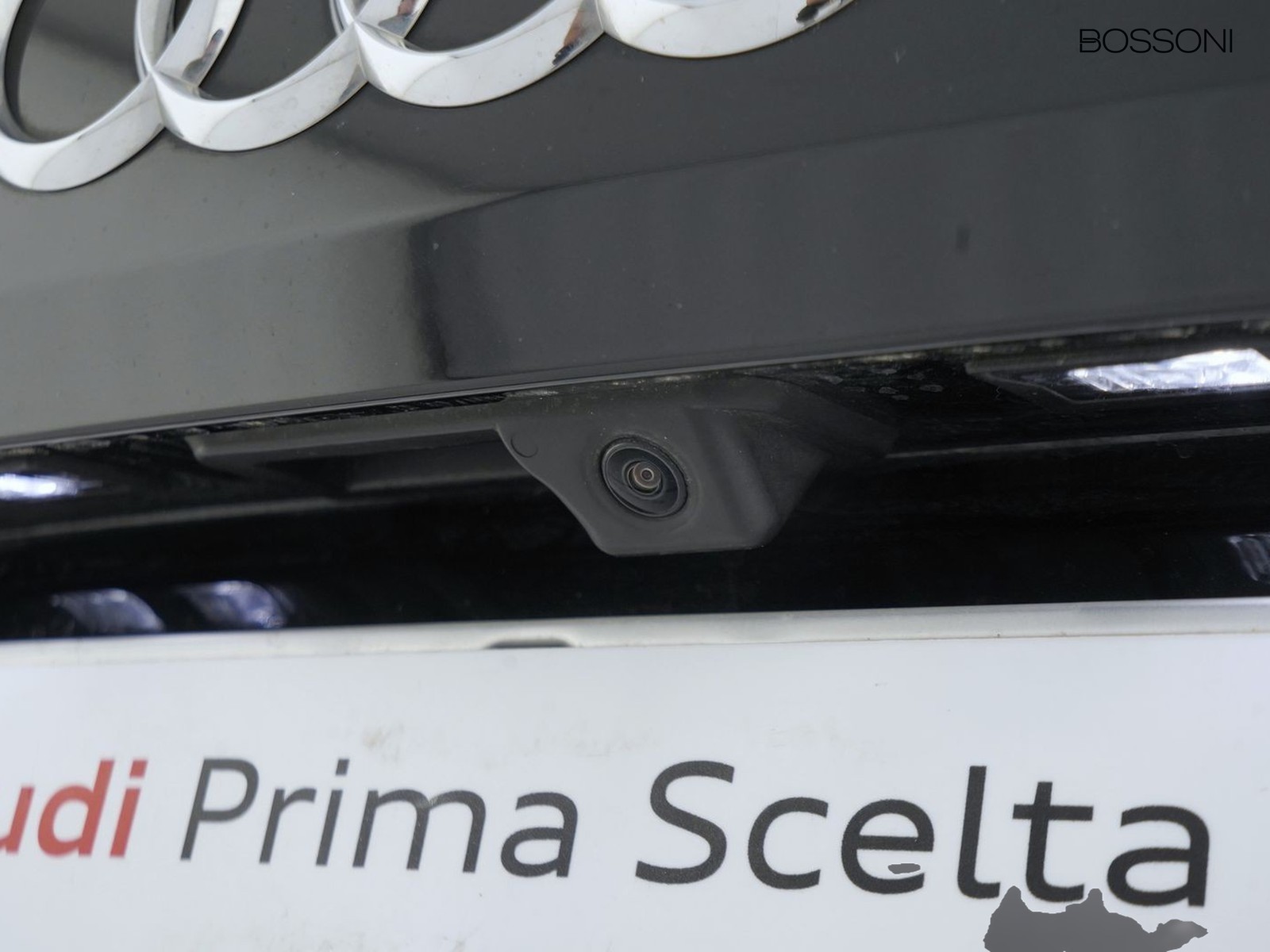 33 - Audi Q2 35 1.5 tfsi s line edition