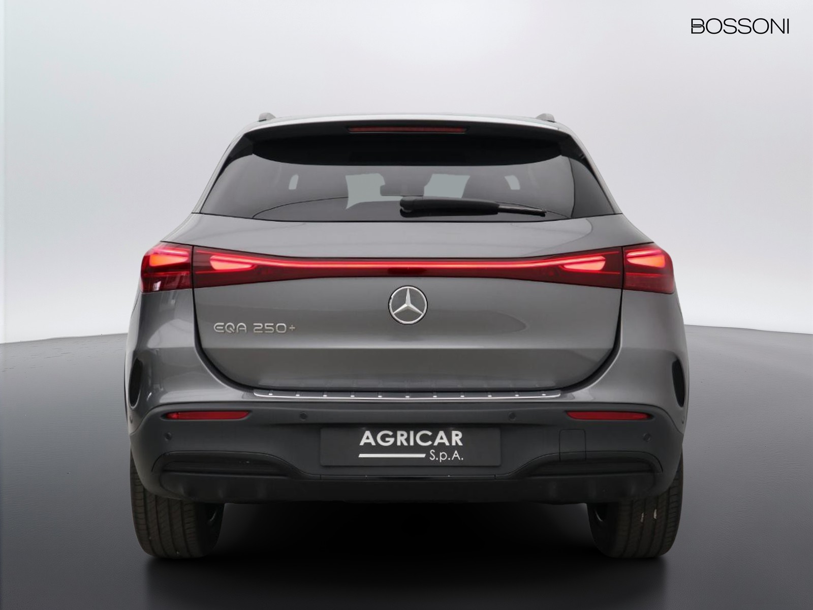 6 - Mercedes EQA 250+ amg line advanced