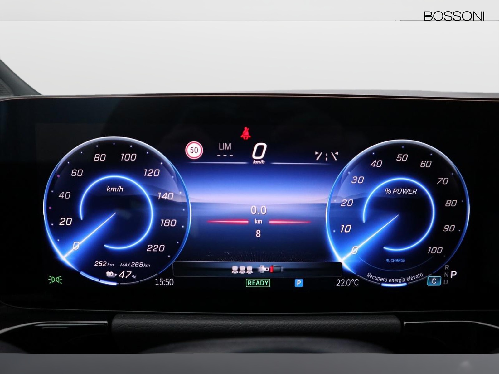 9 - Mercedes EQA 250+ amg line advanced
