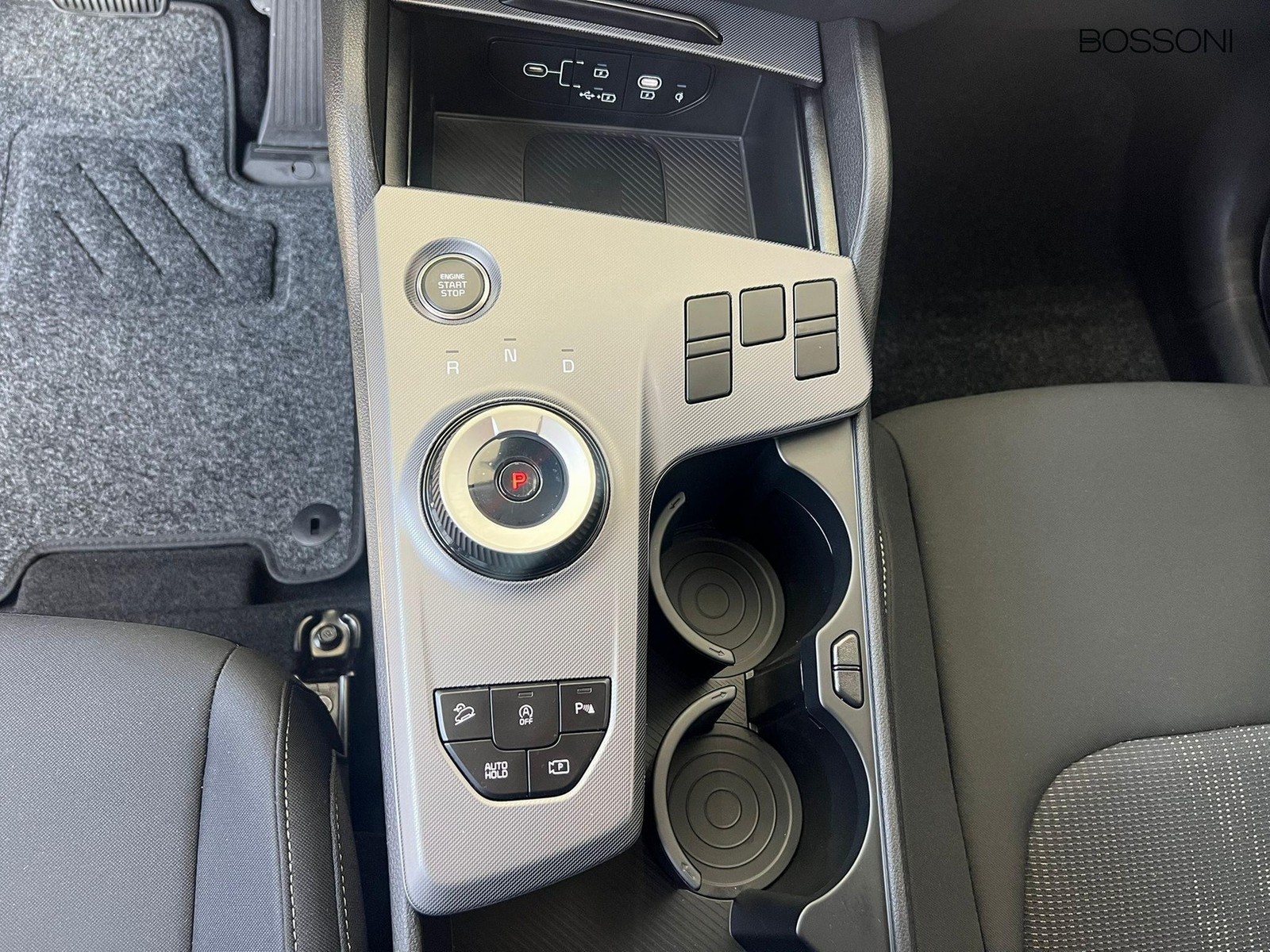 12 - Kia Sportage 1.6 t-gdi hev style 2wd at6