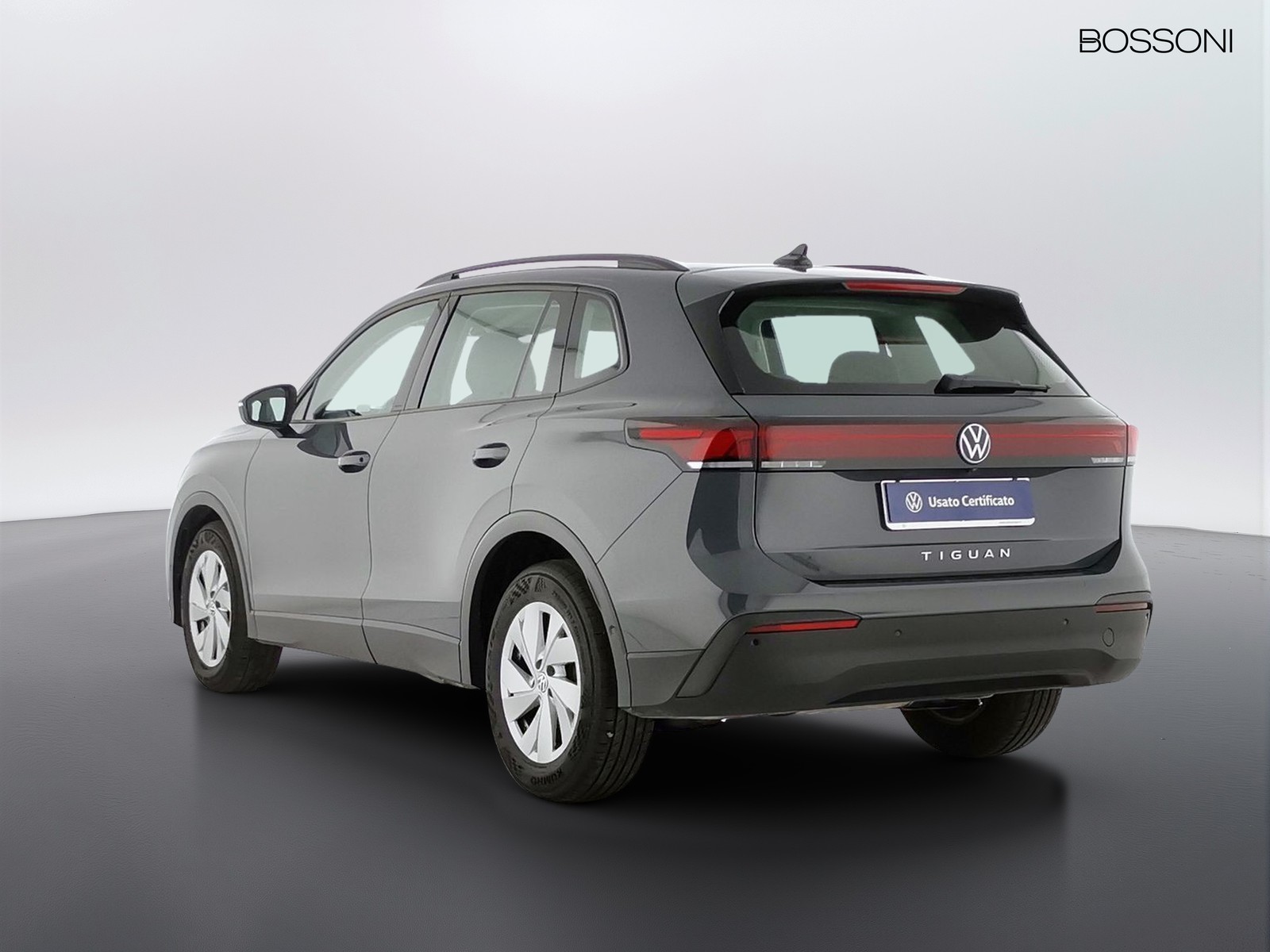4 - Volkswagen Tiguan 2.0 tdi scr 150cv life dsg
